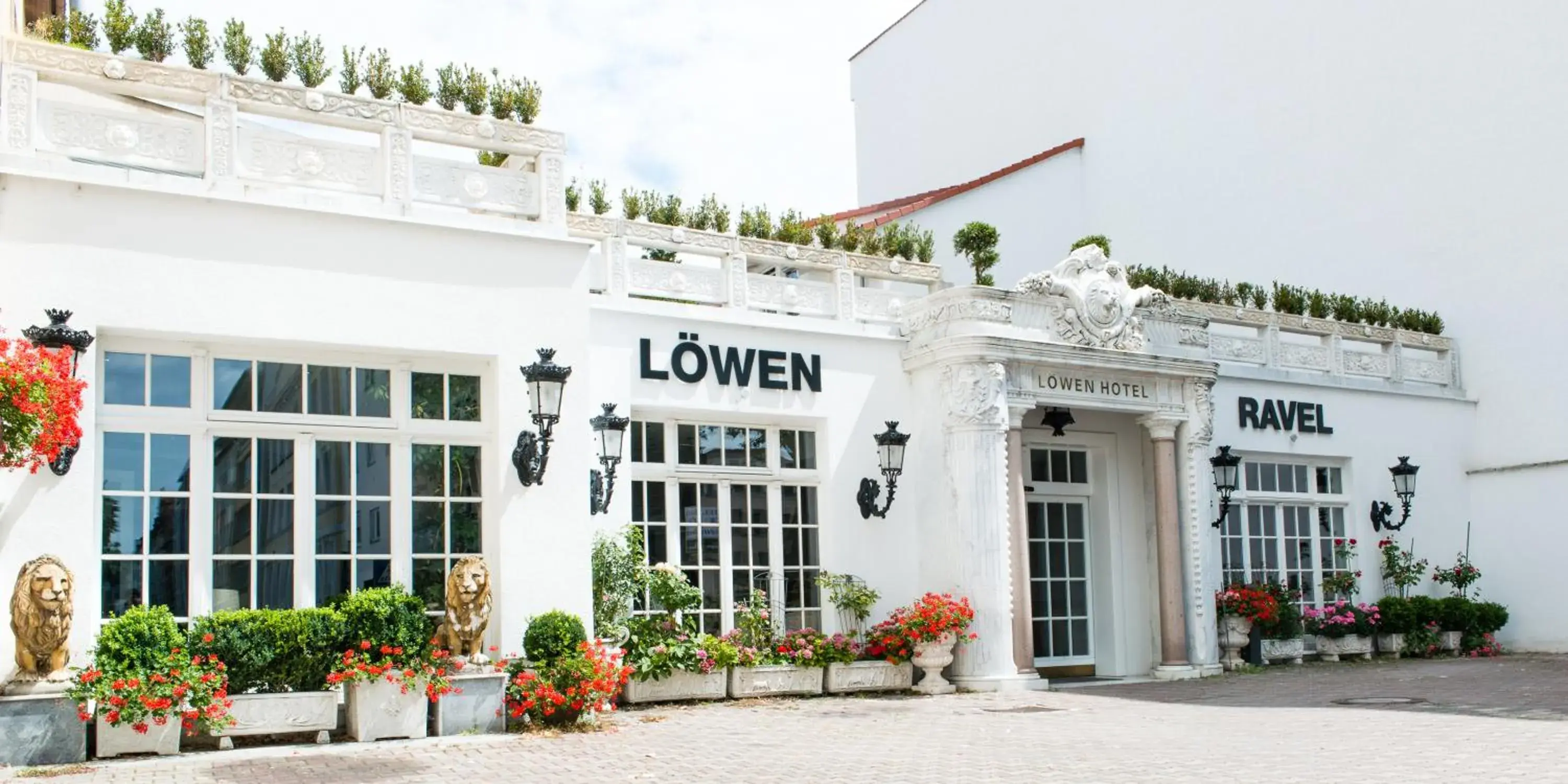 Facade/entrance in Löwen Hotel