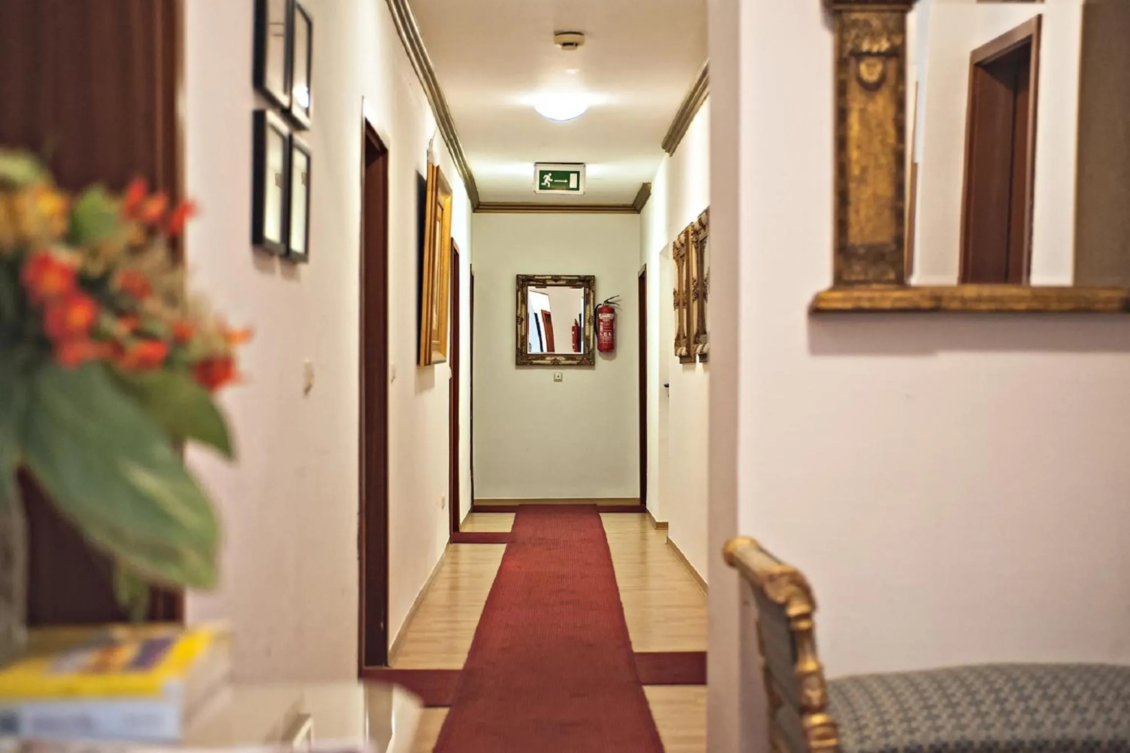 Decorative detail in Löwen Hotel