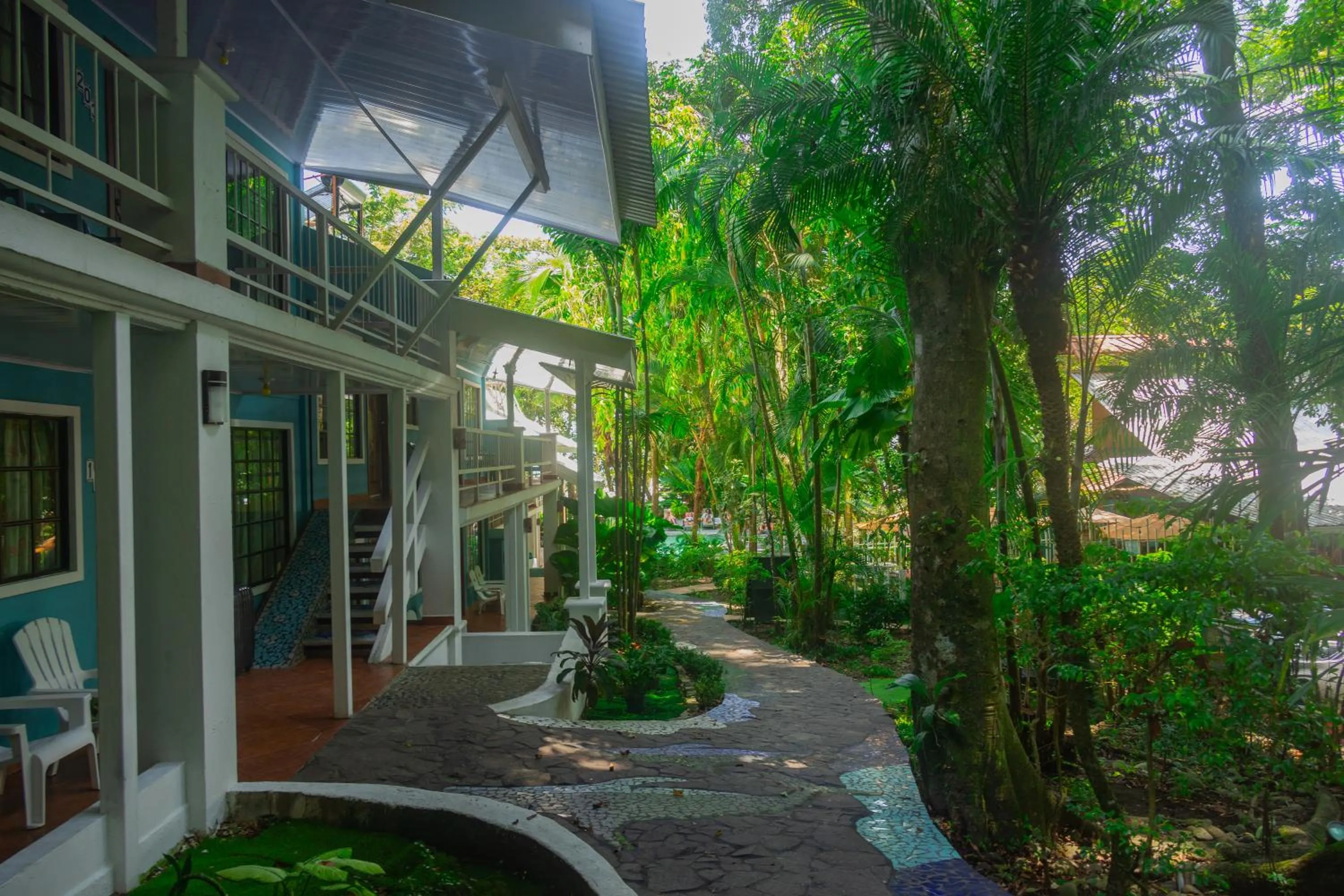 Property building in Oceanfront Hotel Verde Mar direct access to the beach