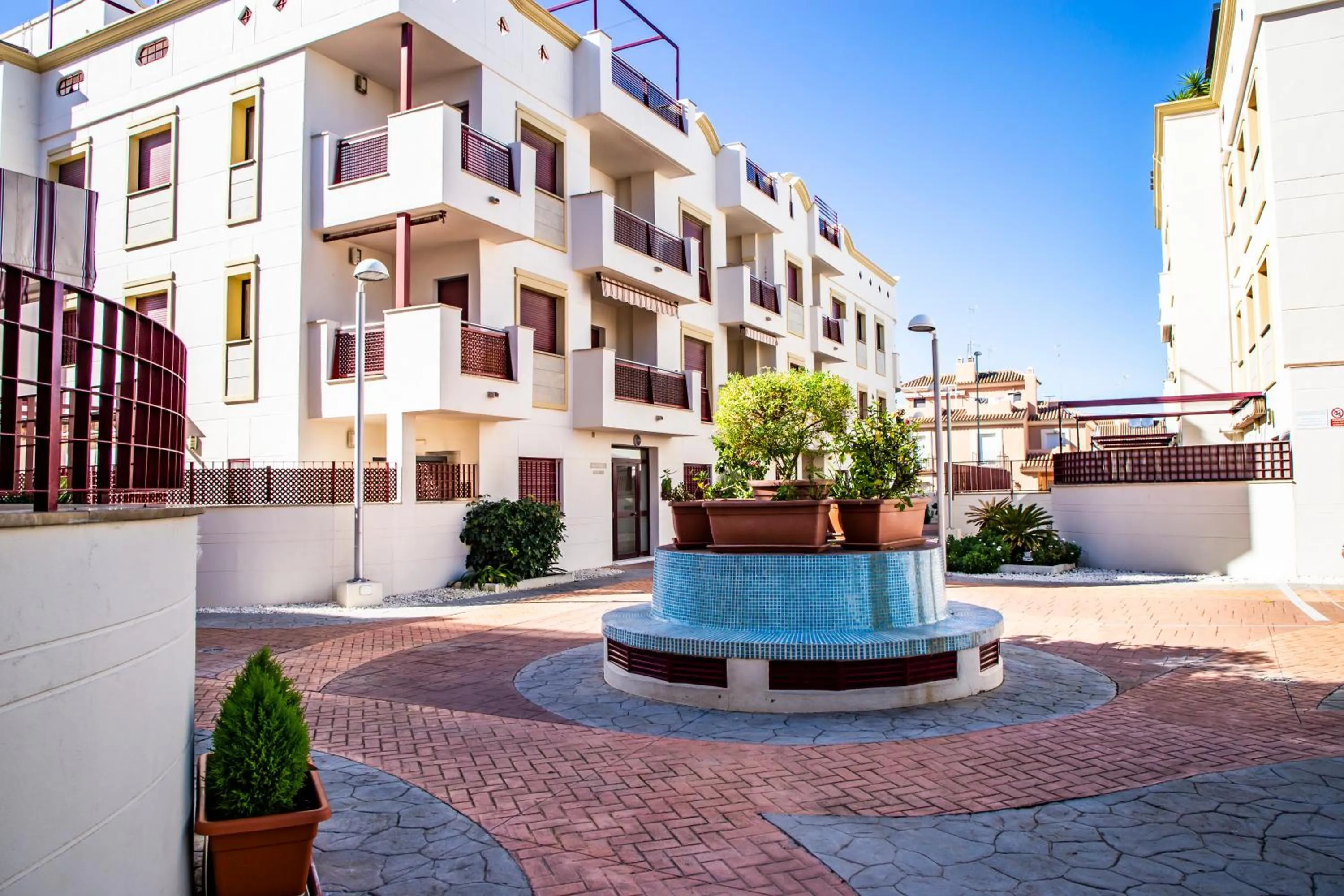 Property building in VALDECARRETAS Apartamento Rota cerca de playa