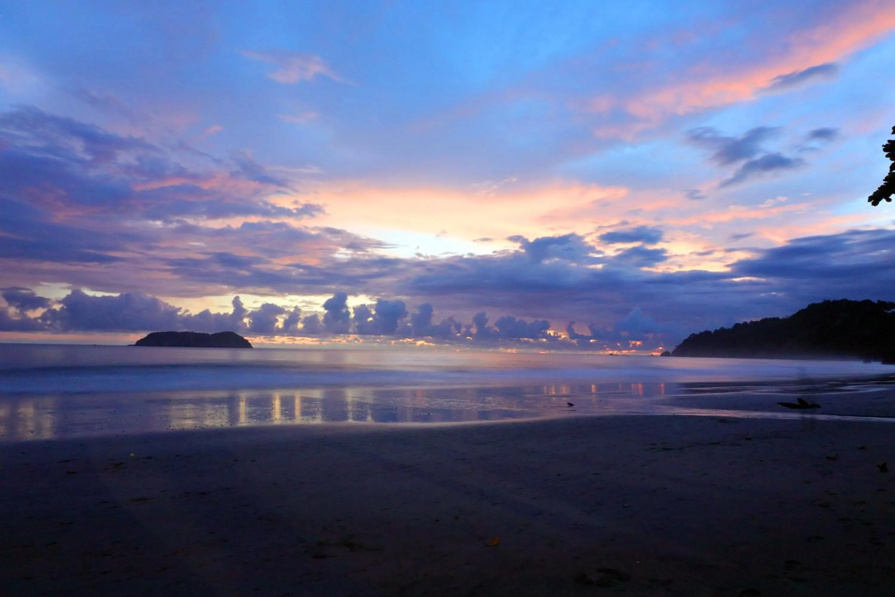 Beach in Karahe Beach Hotel