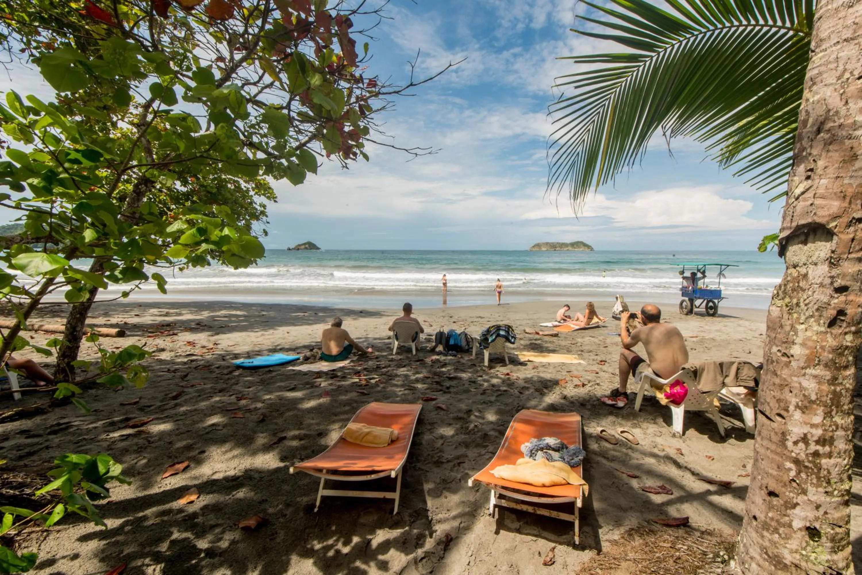 Beach in Karahe Beach Hotel