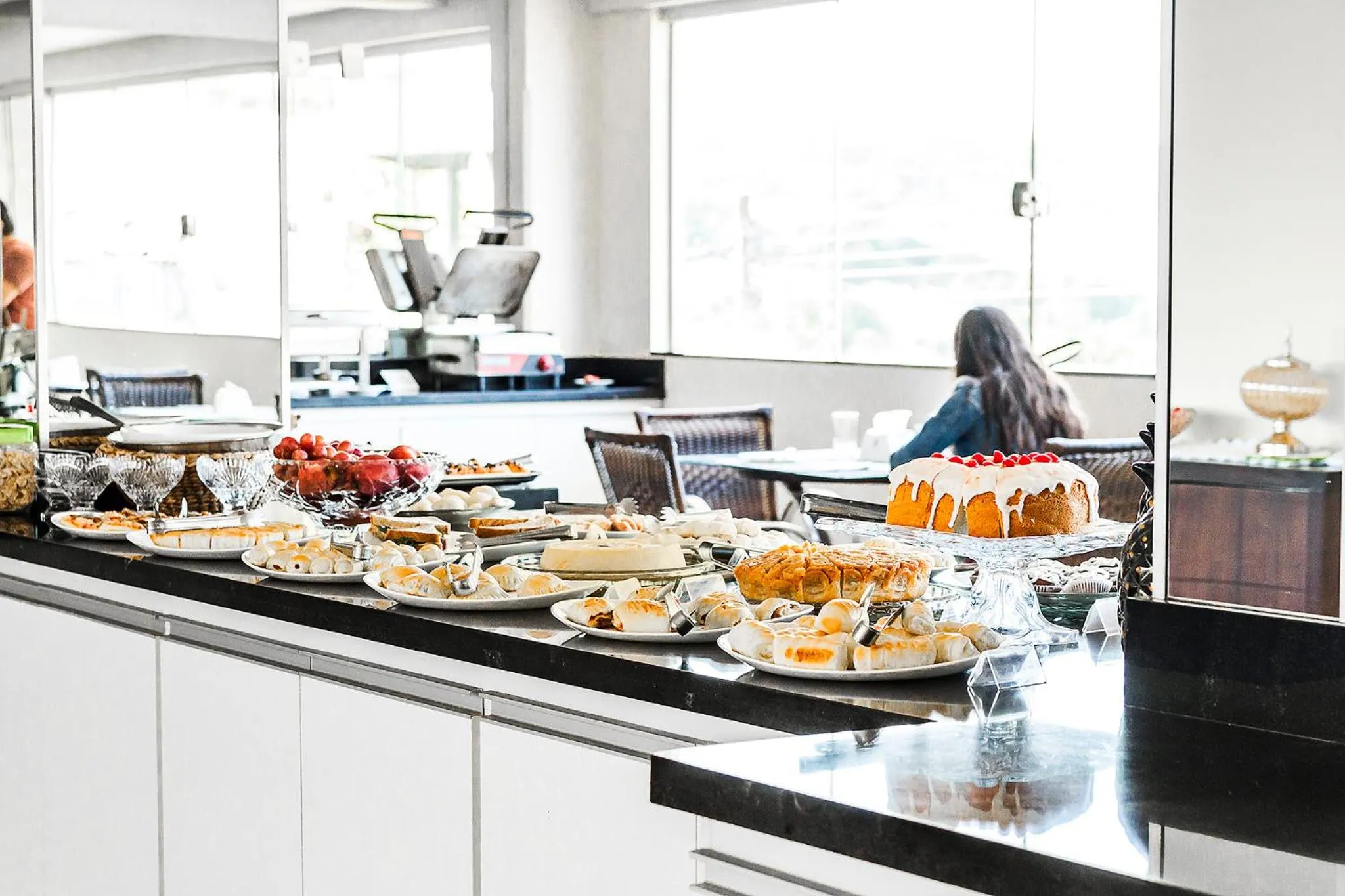 Breakfast in La Vitre Hotel