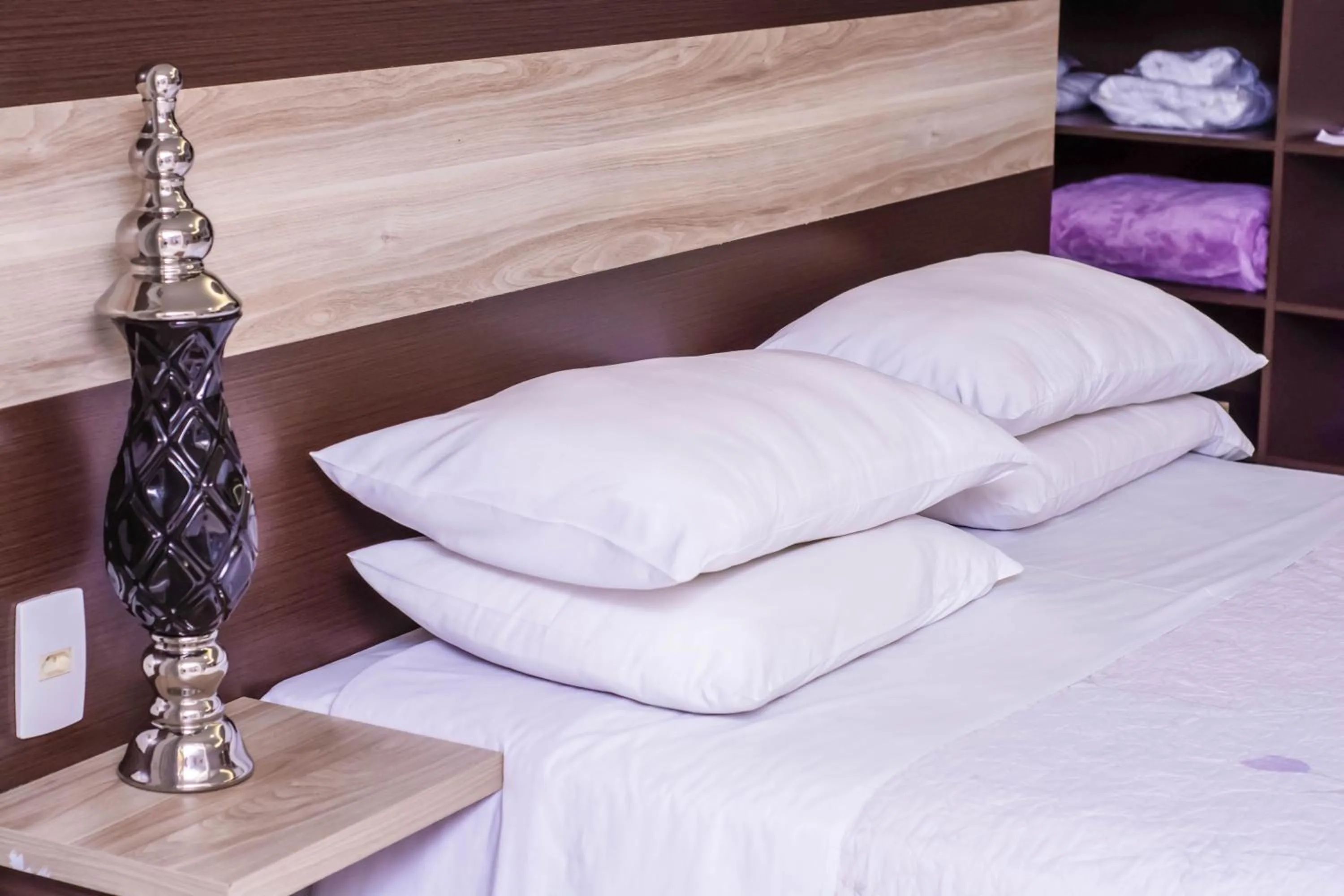 Bedroom, Bed in La Vitre Hotel