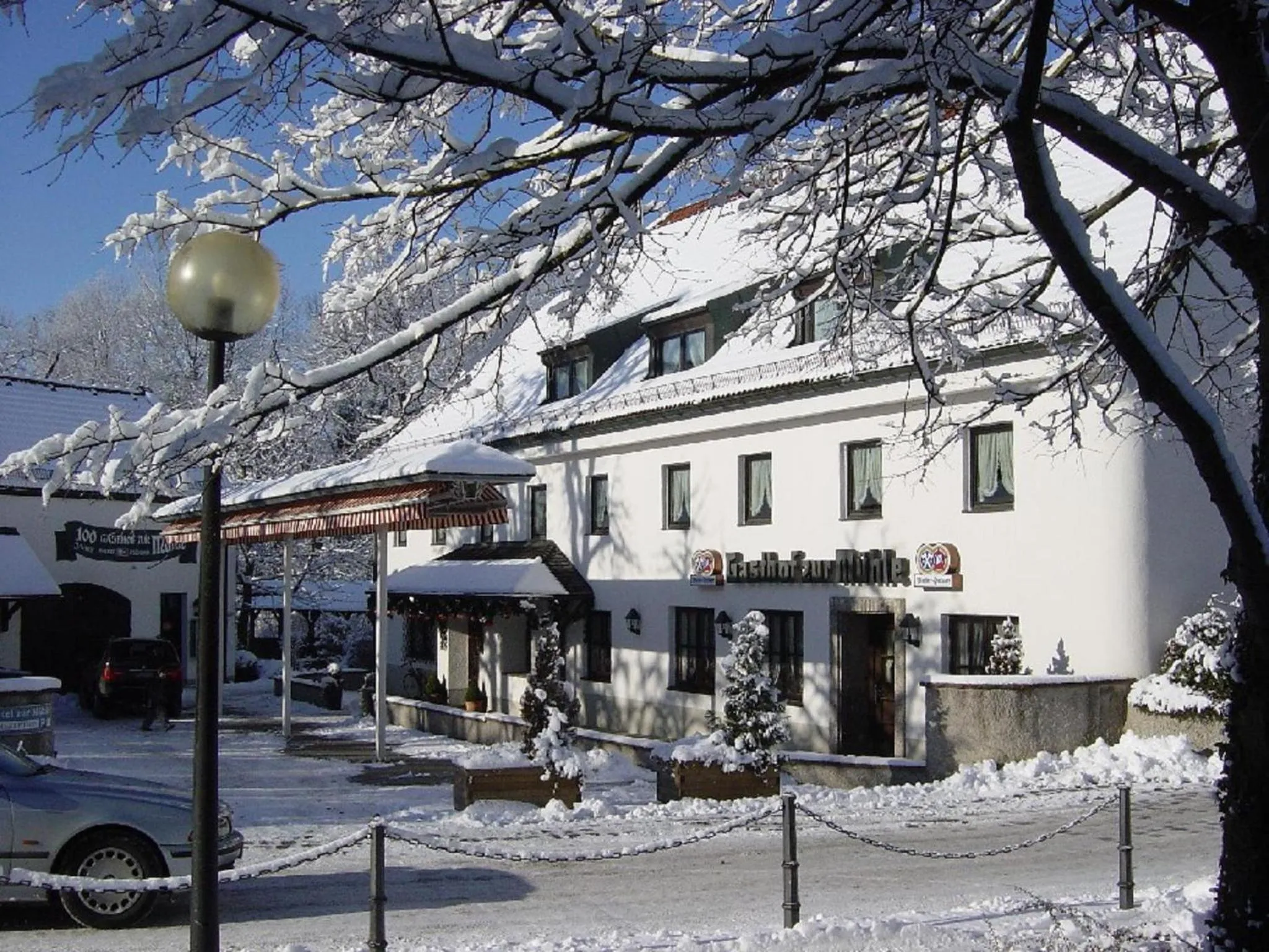 Property building in Hotel zur Mühle