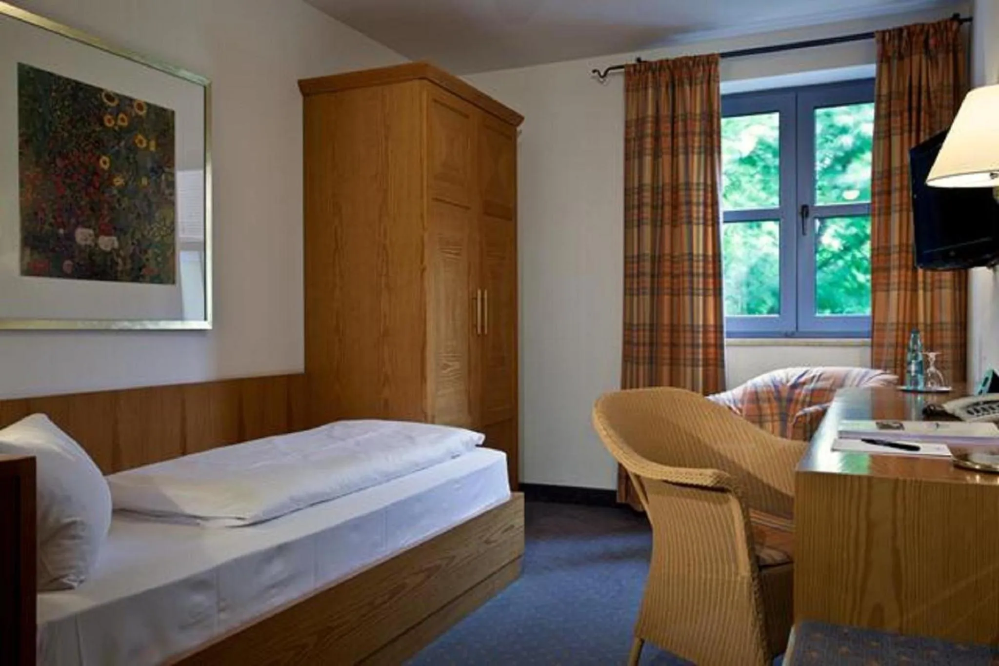 Bed in Hotel zur Mühle