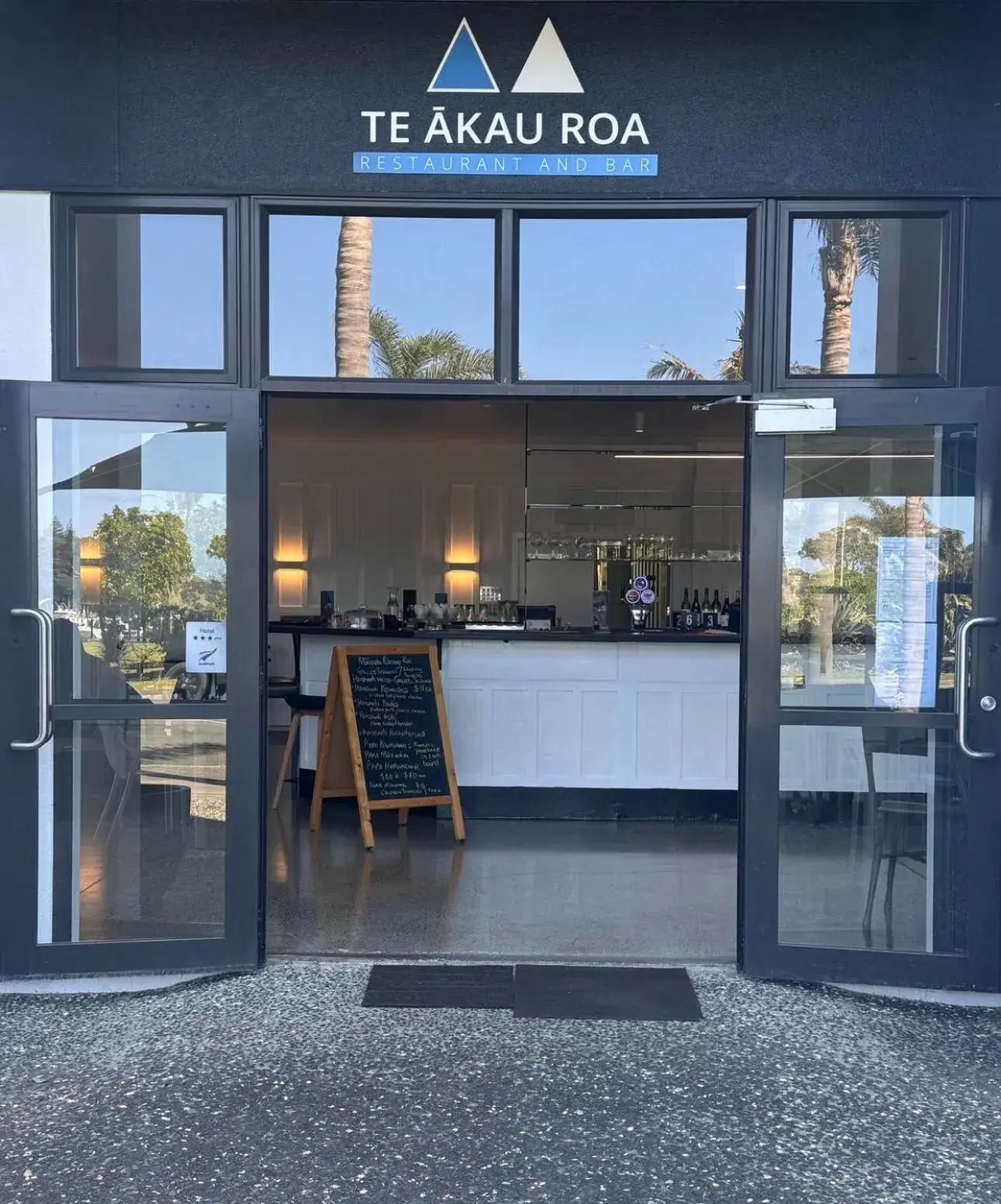 Restaurant/places to eat in Quality Hotel Oceans Tutukaka Restaurant/places to eat in Quality Hotel Oceans Tutukaka