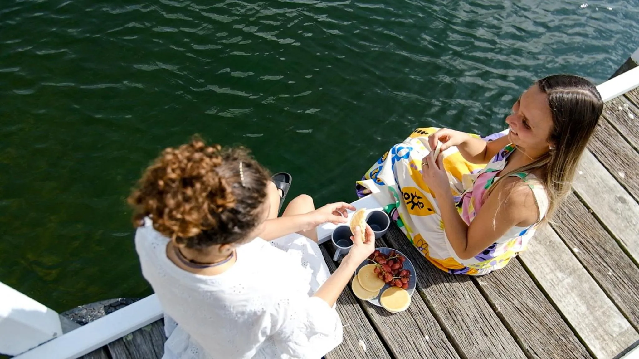 Mariners Cove Waterfront Motel and Apartments