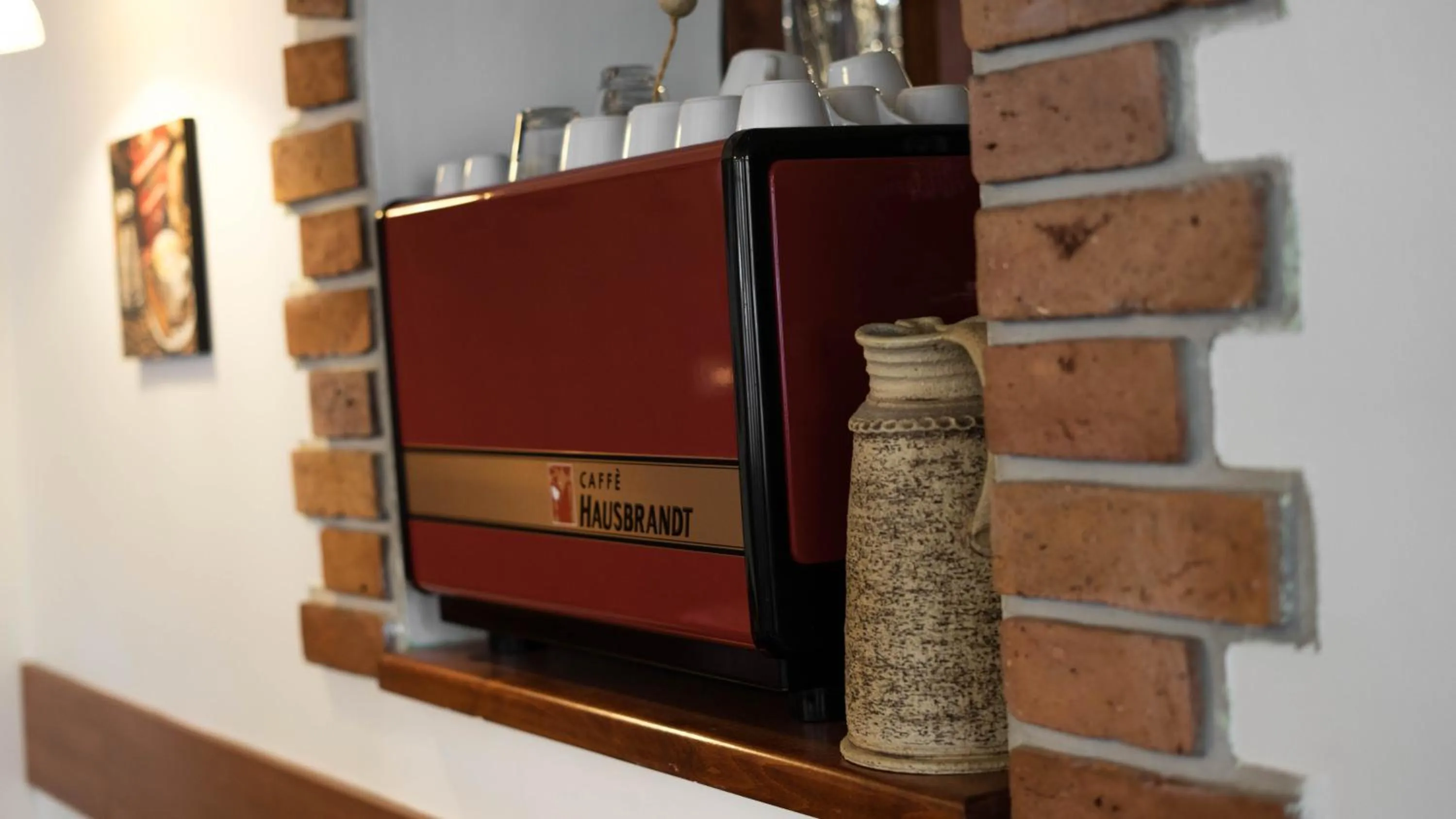 Restaurant/places to eat in Hotel Atlas