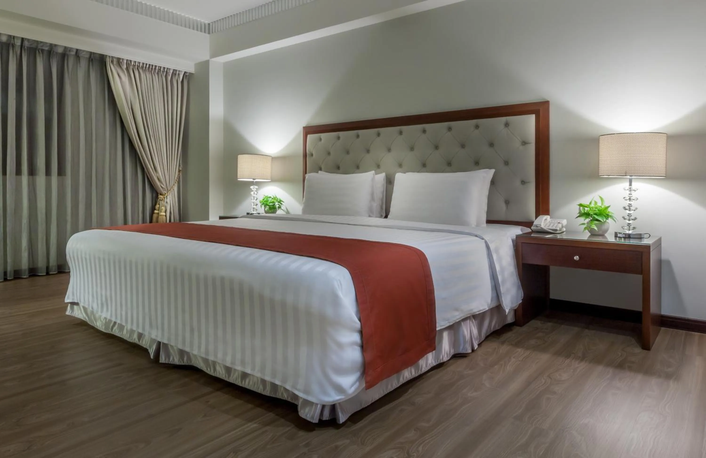 Photo of the whole room, Bed in CHECK inn Taipei Neihu