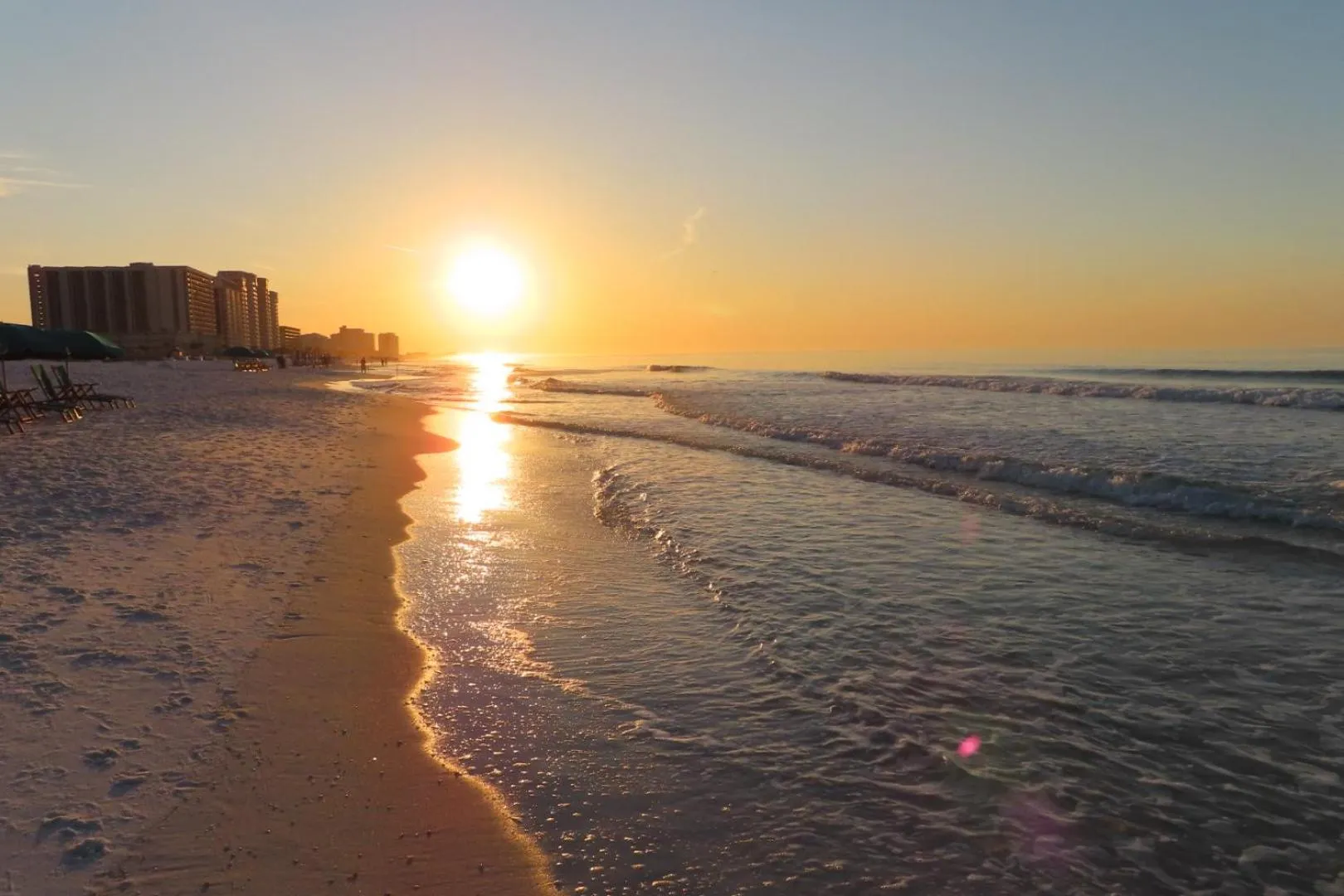 Beach in Just Updated - Beachfront Ocean view, 19th Floor