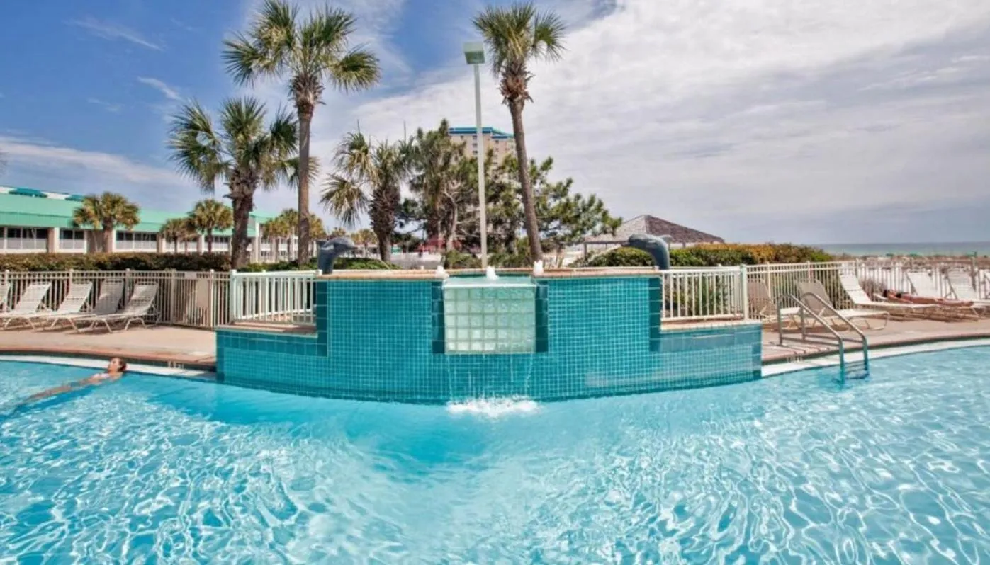 Swimming pool in Just Updated - Beachfront Ocean view, 19th Floor