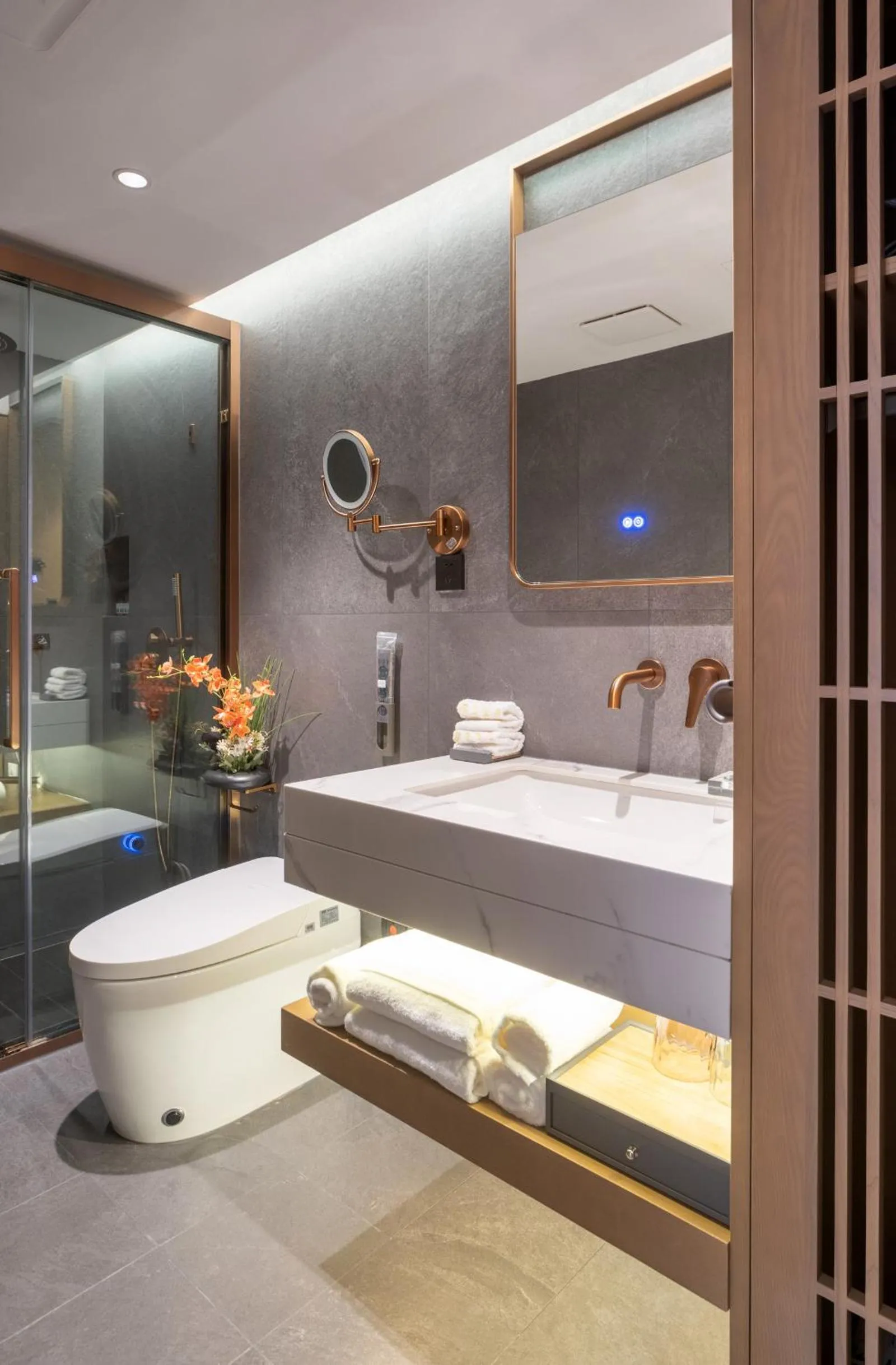 Bathroom in Xinxiang Yayuan Courtyard Hotel Beijing Tiananmen Wangfujing Branch