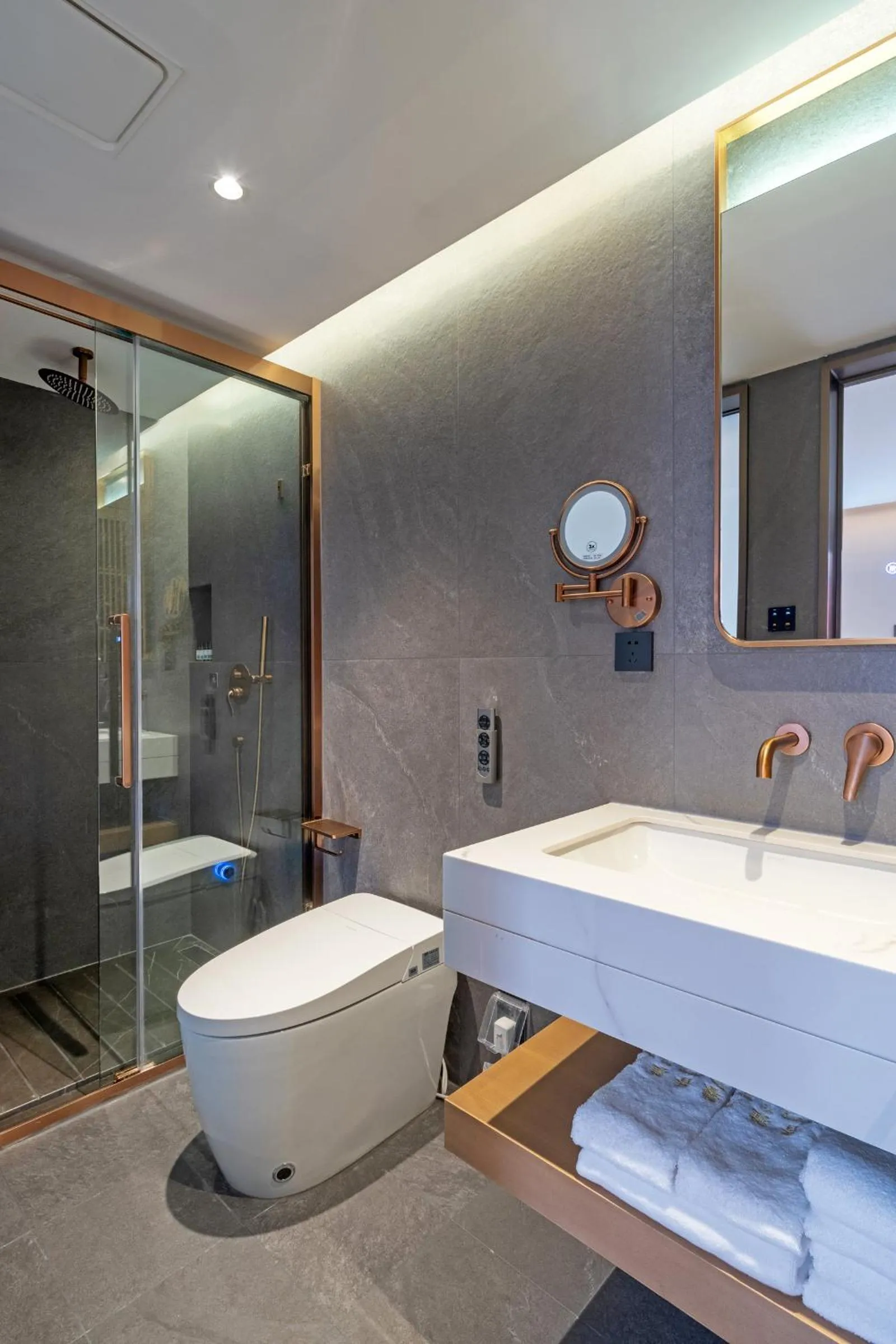 Toilet in Xinxiang Yayuan Courtyard Hotel Beijing Tiananmen Wangfujing Branch