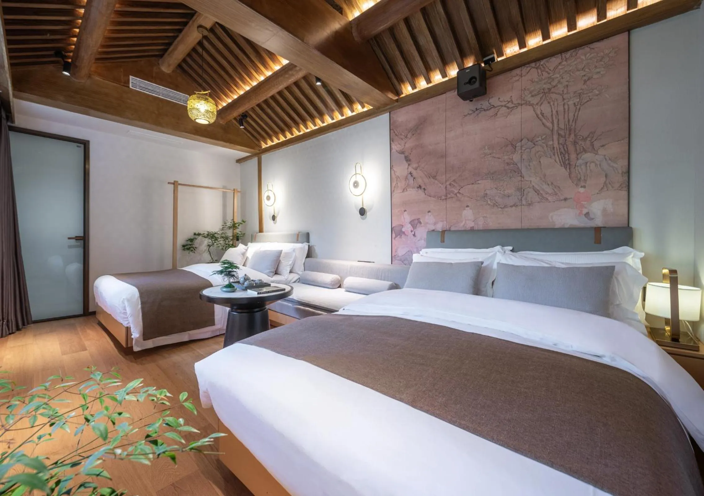Photo of the whole room, Bed in Xinxiang Yayuan Courtyard Hotel Beijing Tiananmen Wangfujing Branch