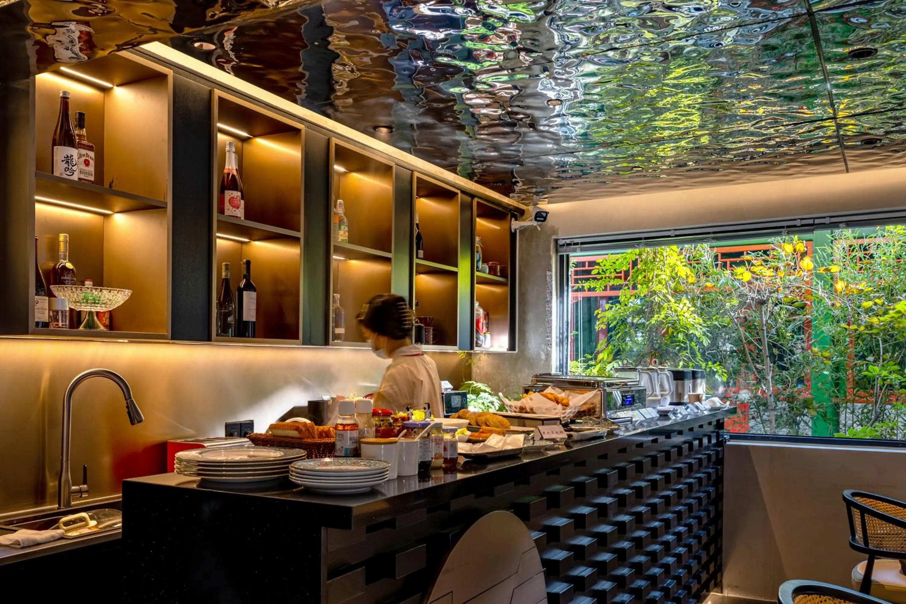 Buffet breakfast in Xinxiang Yayuan Courtyard Hotel Beijing Tiananmen Wangfujing Branch