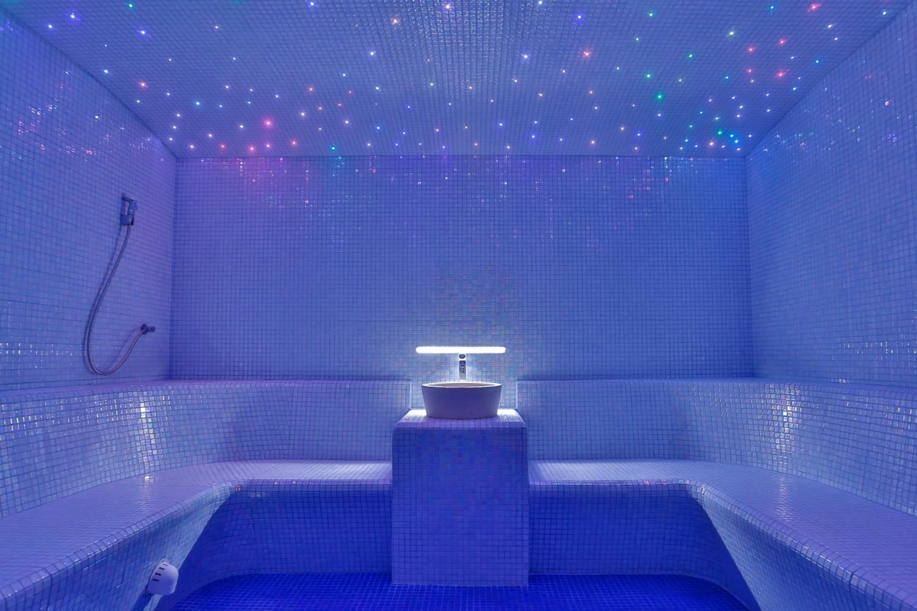 Steam room in BARBETA Accommodation