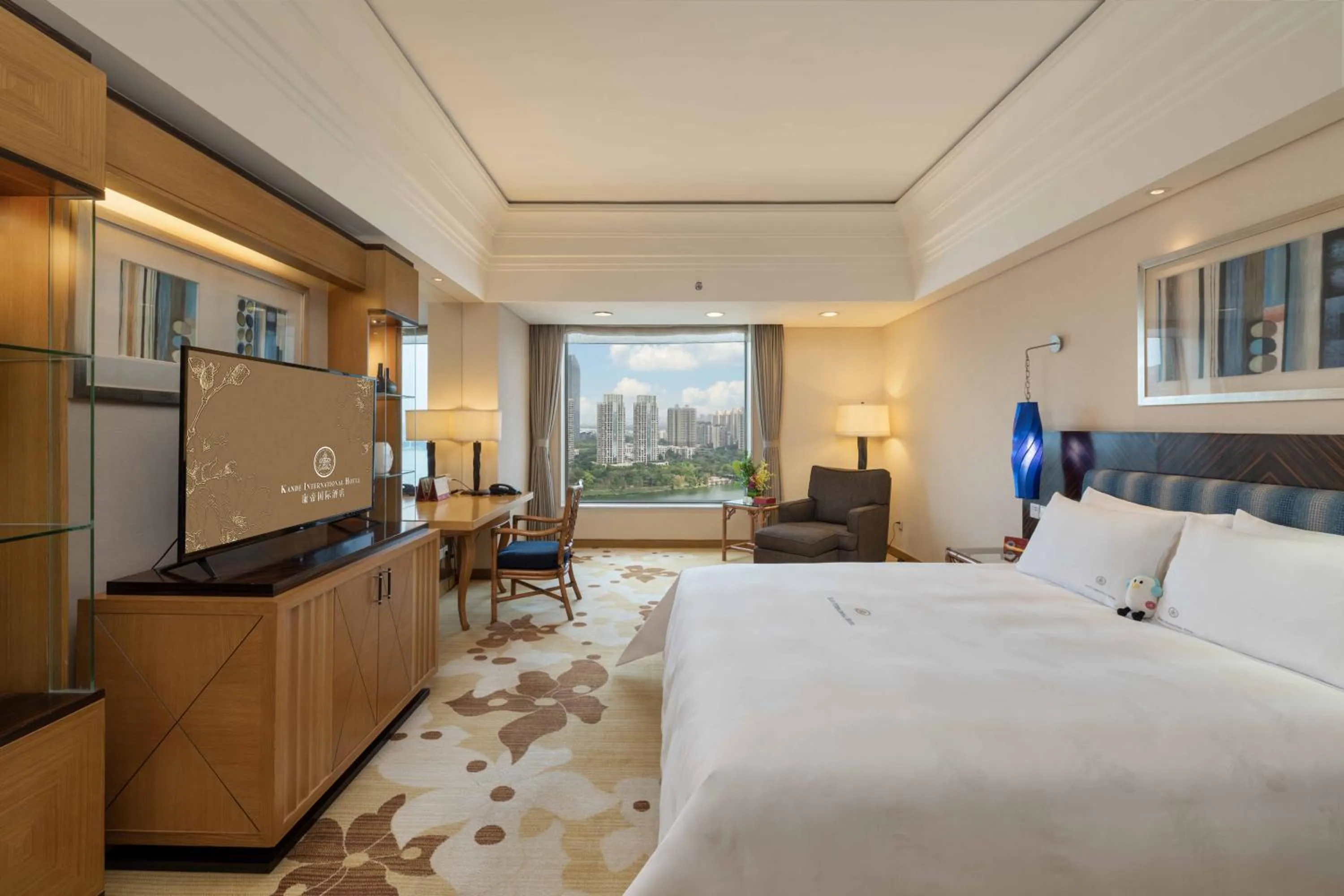 Property building, Bed in Huizhou Kande International Hotel