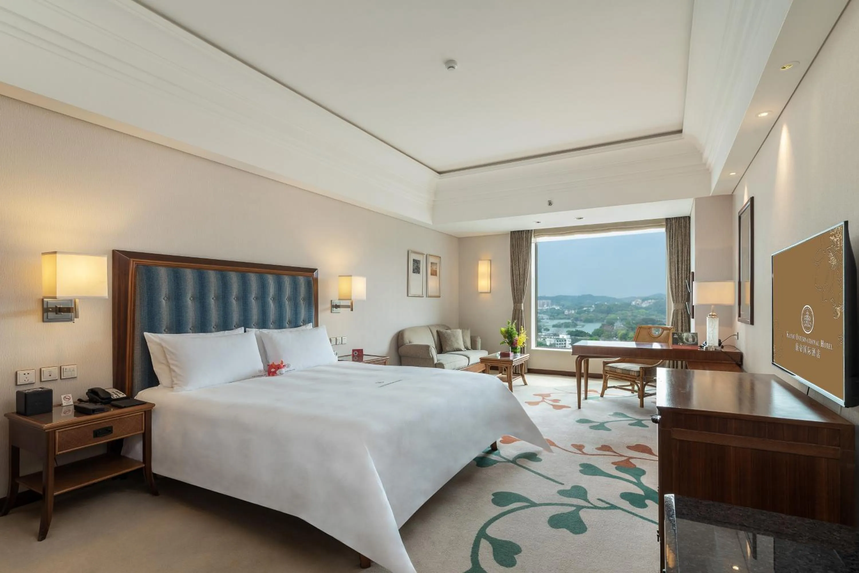 Property building, Bed in Huizhou Kande International Hotel