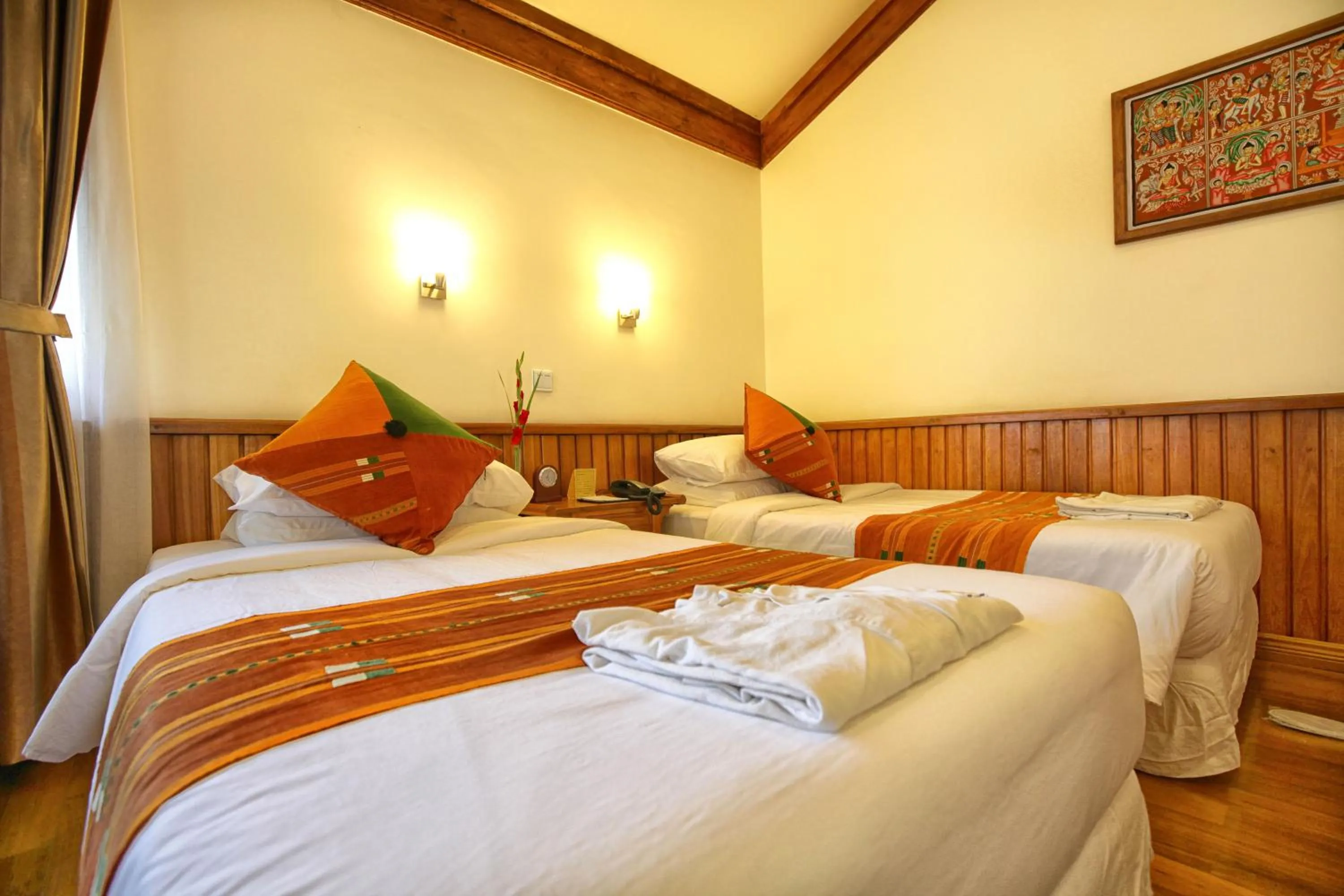 Bed in Bagan Thiripyitsaya Sanctuary Resort