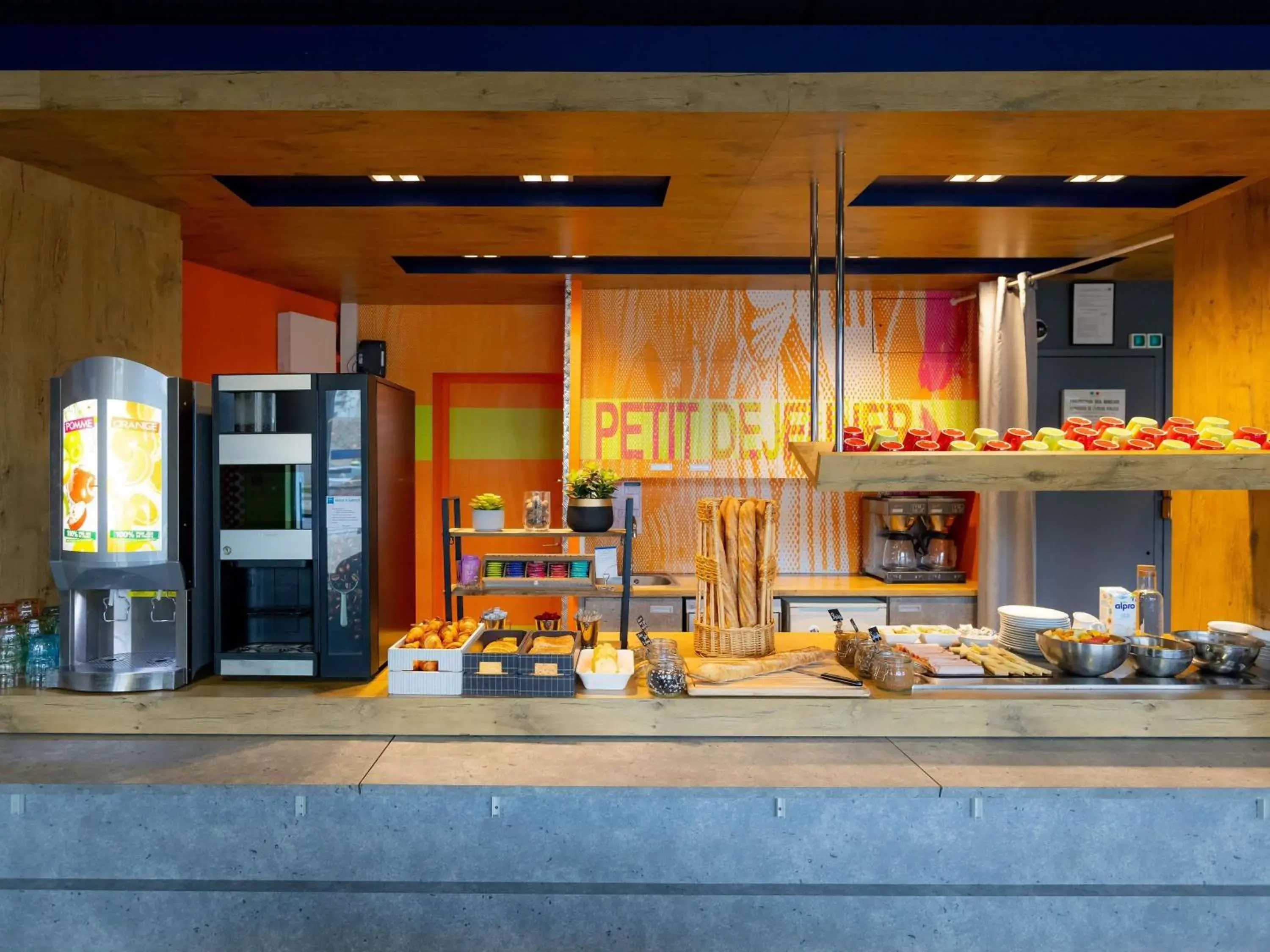 Property building in ibis budget Besançon Centre Gare Property building in ibis budget Besançon Centre Gare