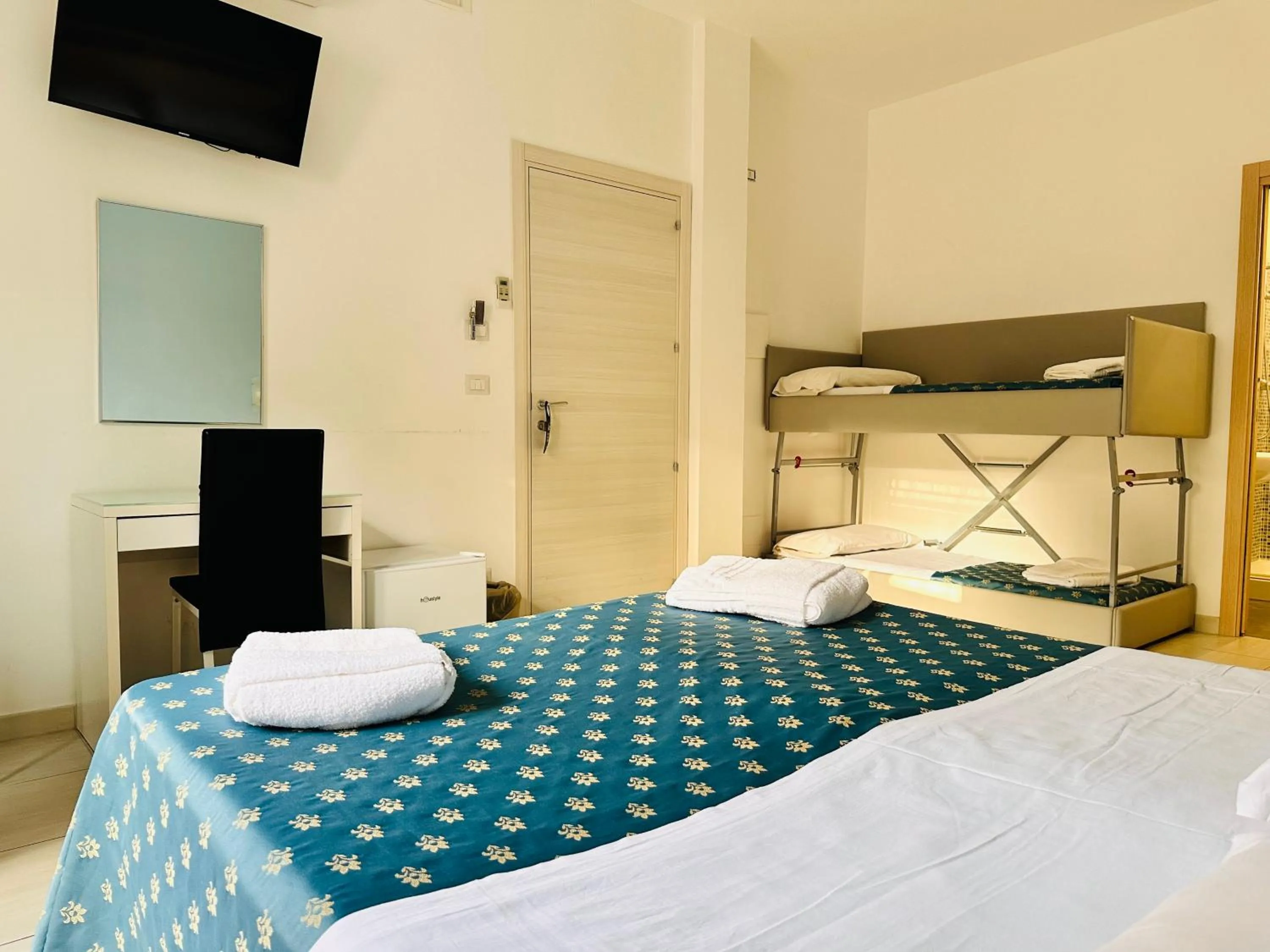 Bed in Maniel Beach Hotel