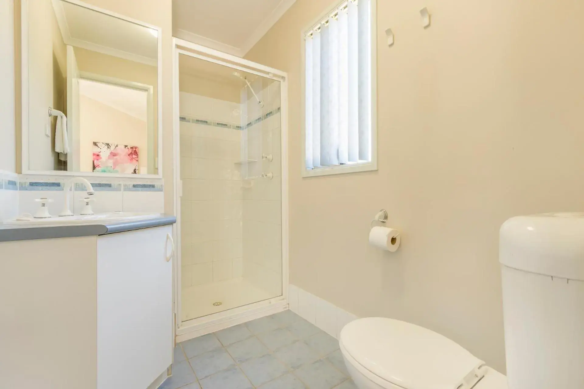 Deluxe Villa in Tasman Holiday Parks - Serpentine Falls Deluxe Villa in Tasman Holiday Parks - Serpentine Falls