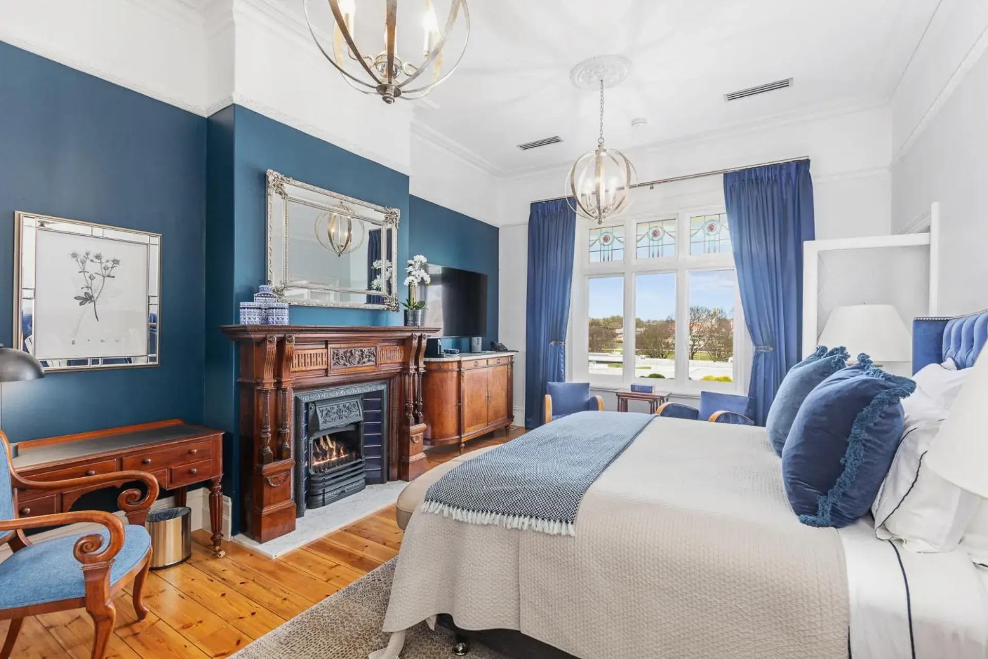 TV and multimedia, Bed in Delgattie Estate TV and multimedia, Bed in Delgattie Estate