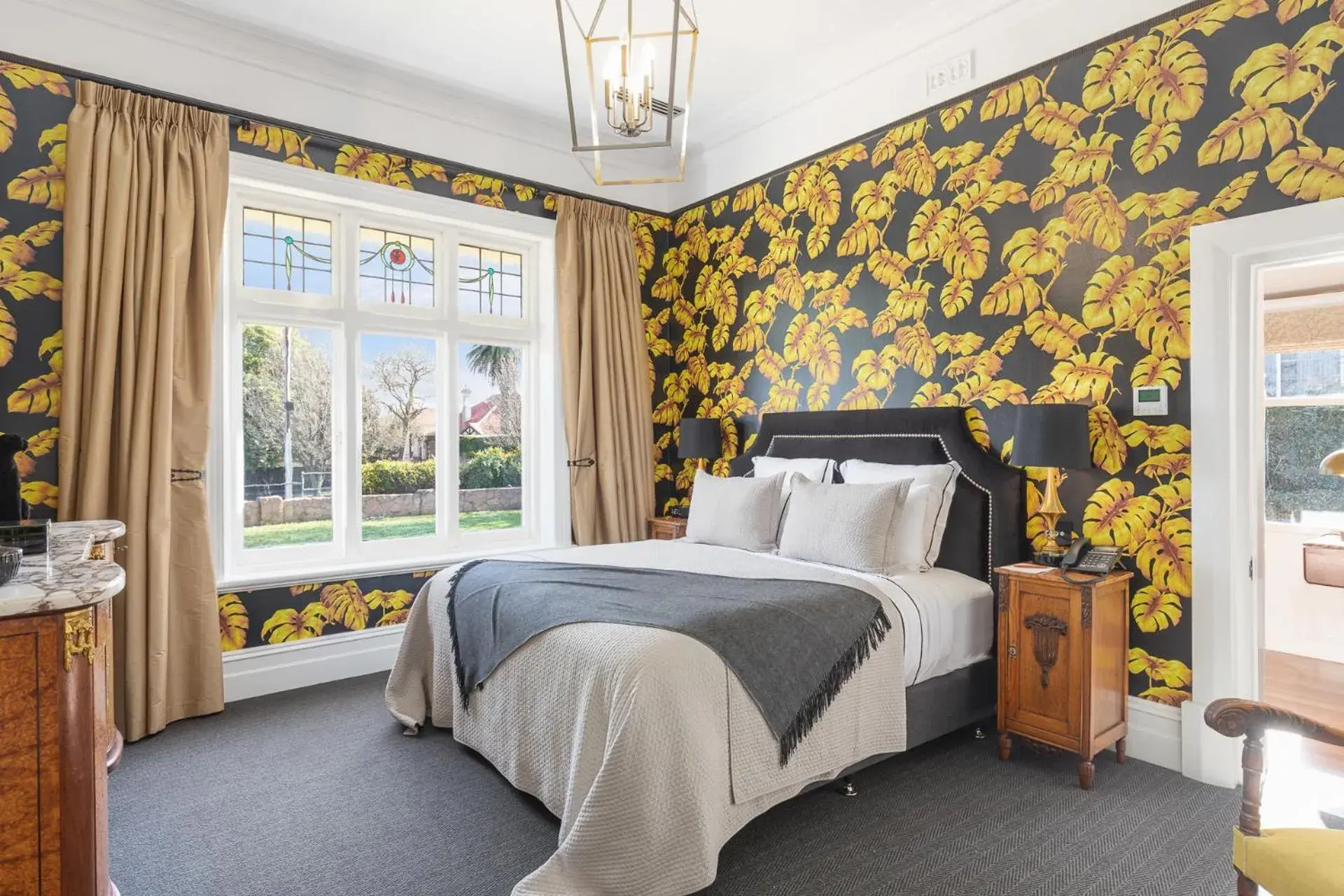 Bed in Delgattie Estate Bed in Delgattie Estate