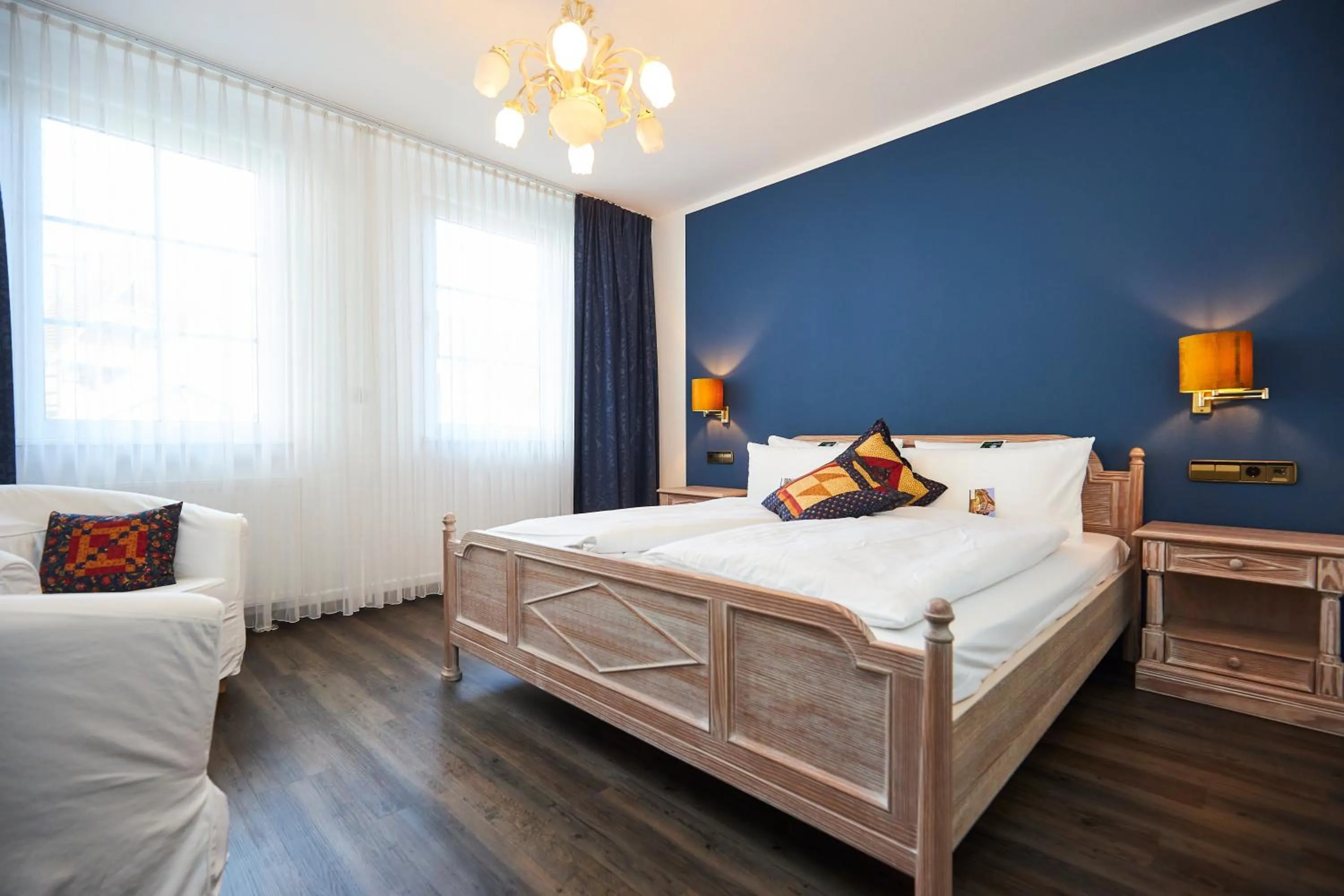 Photo of the whole room, Bed in Flair Hotel Vier Jahreszeiten
