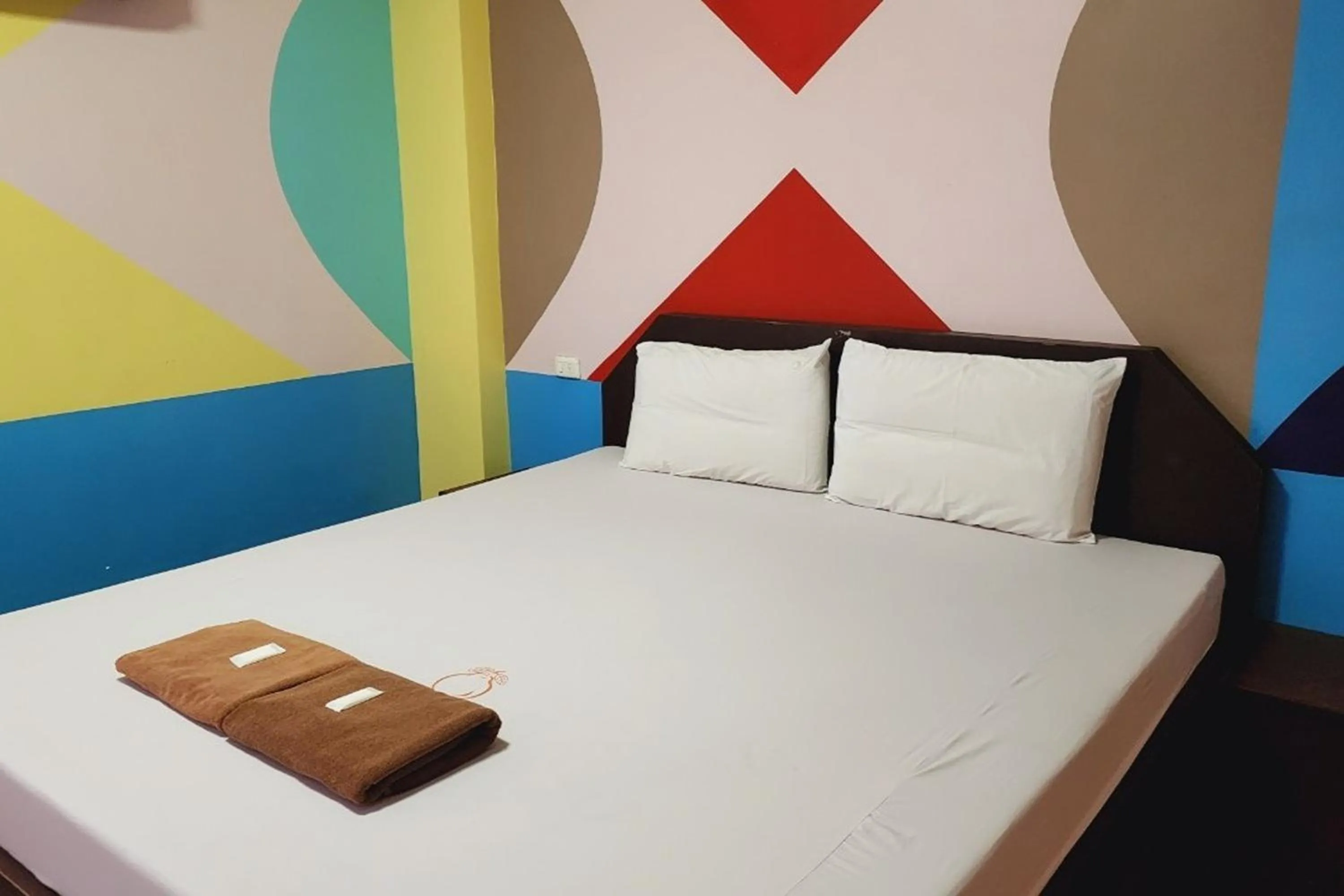 Bedroom, Bed in Chompoo Inn