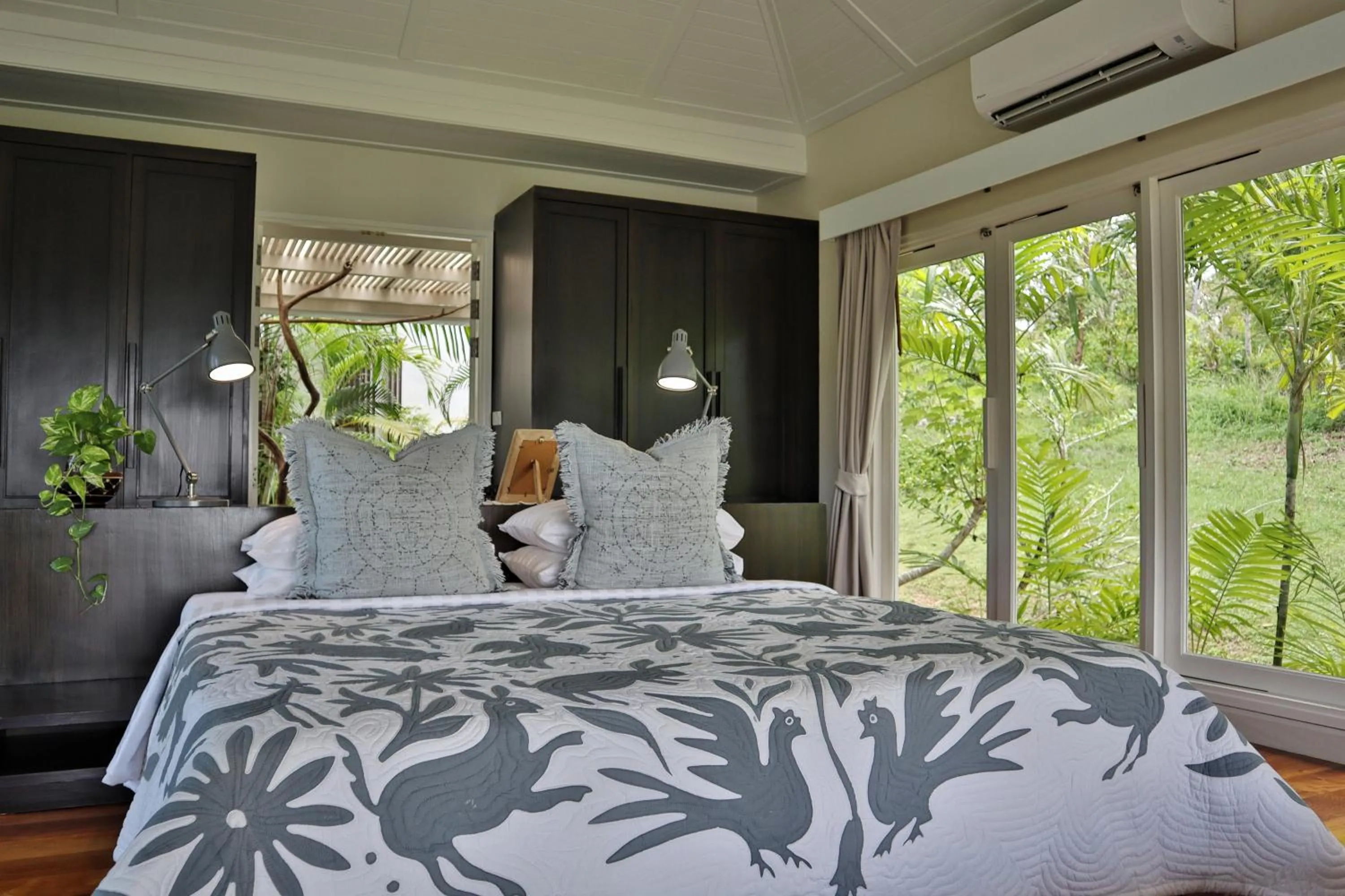 Bedroom, Bed in Shantaa Resort, Kohkood