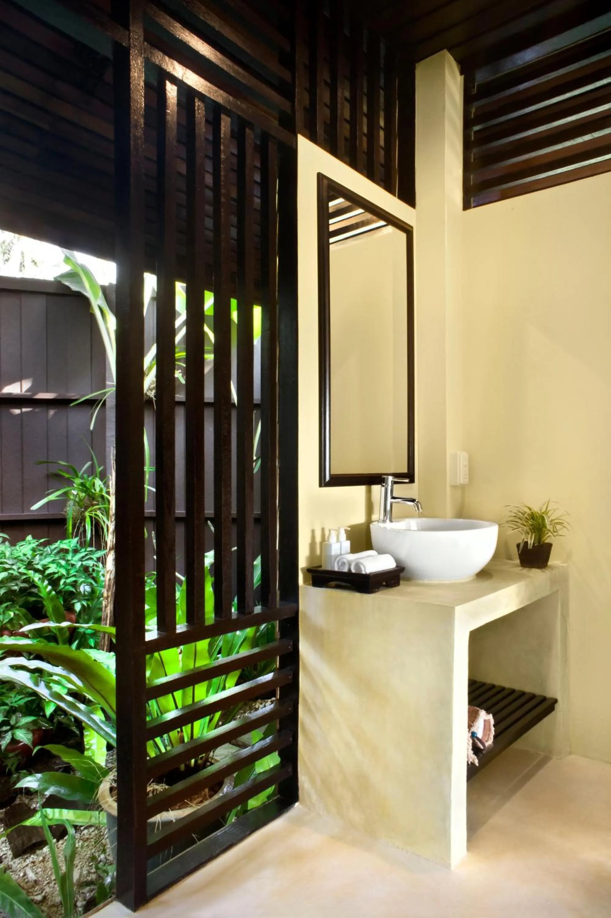 Bathroom in Shantaa Resort, Kohkood