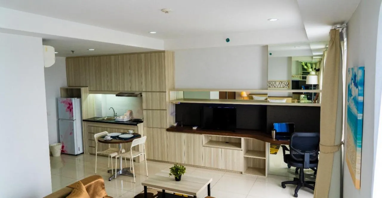 TV and multimedia in Azalea Suites Cikarang by Jayakarta Group