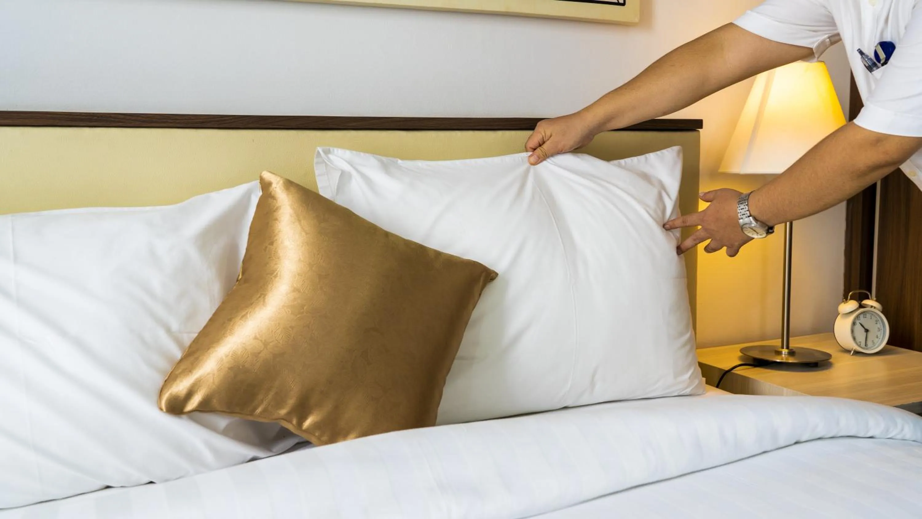 Bed in Azalea Suites Cikarang by Jayakarta Group