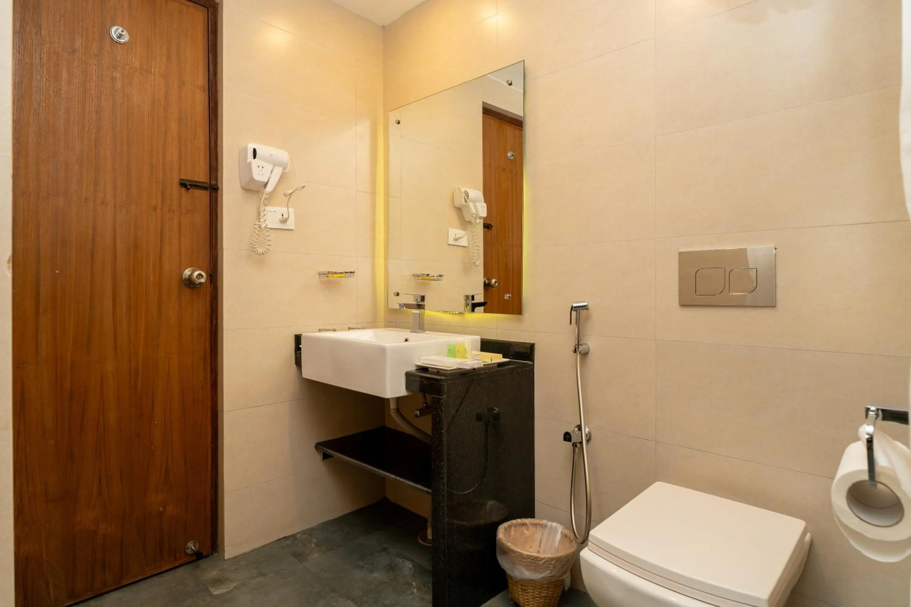 Bathroom in Bar Peepal Resort