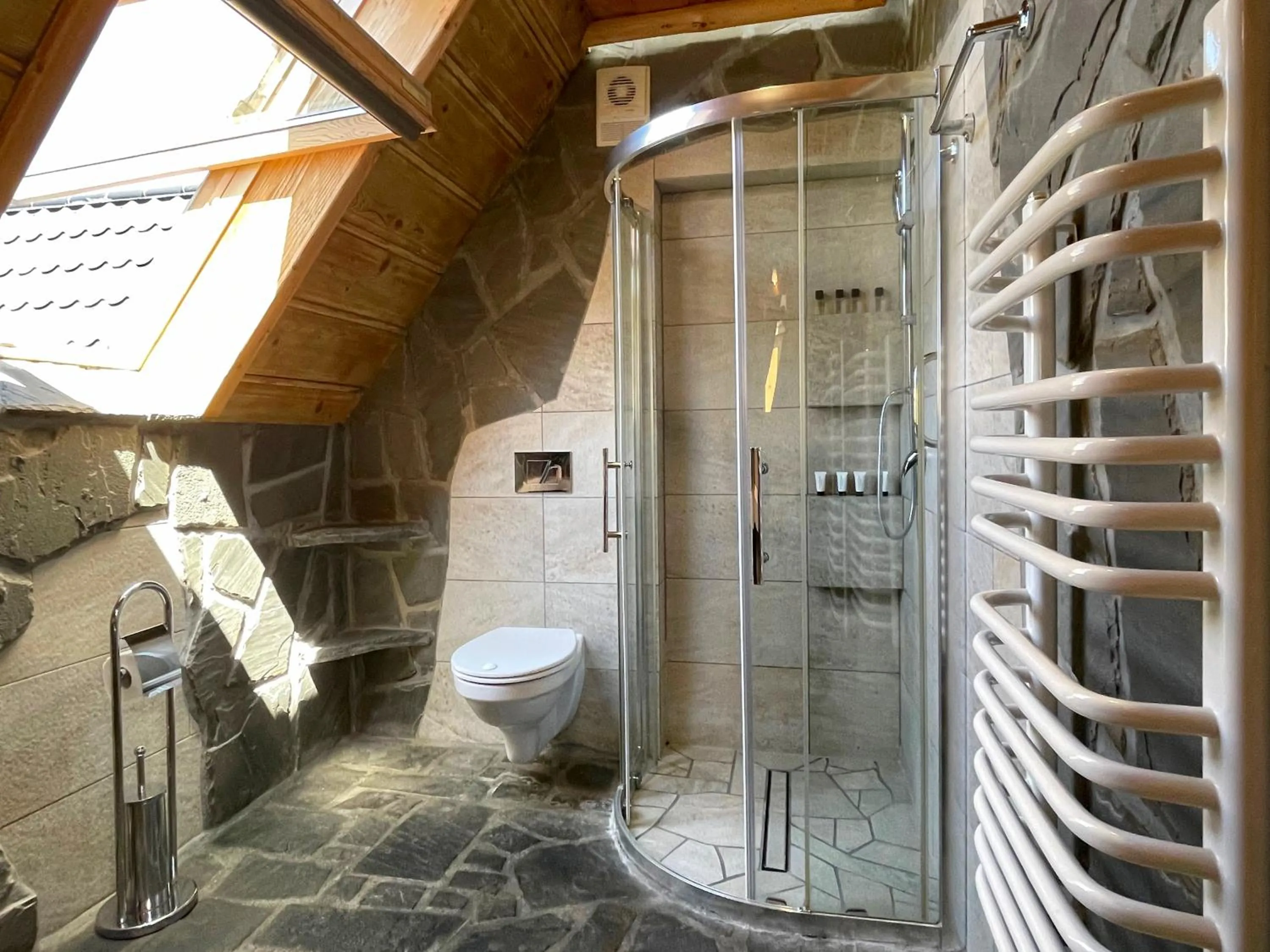 Shower in Pensjonat u Ani