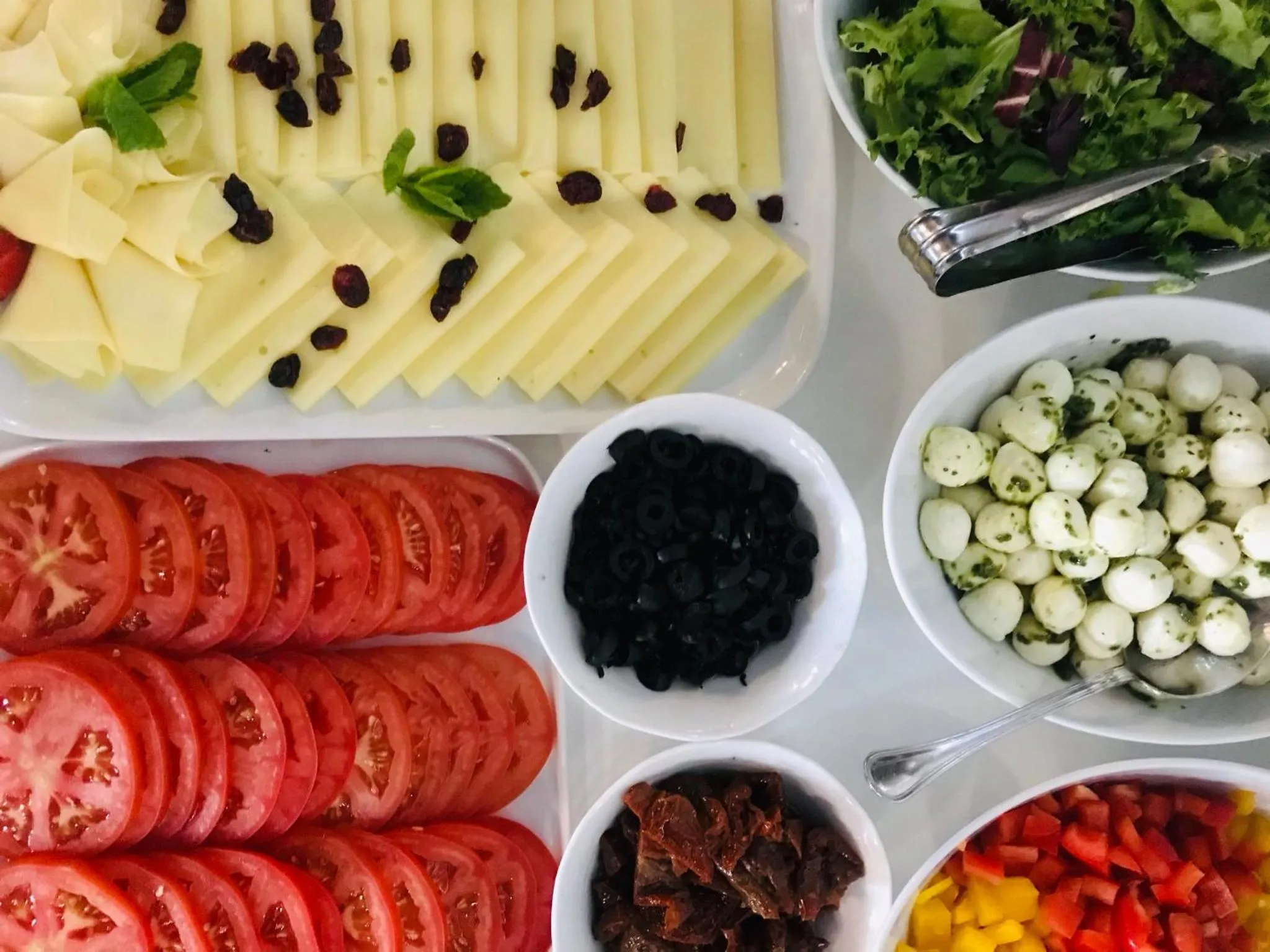 Restaurant/places to eat in Hotel Sulbin