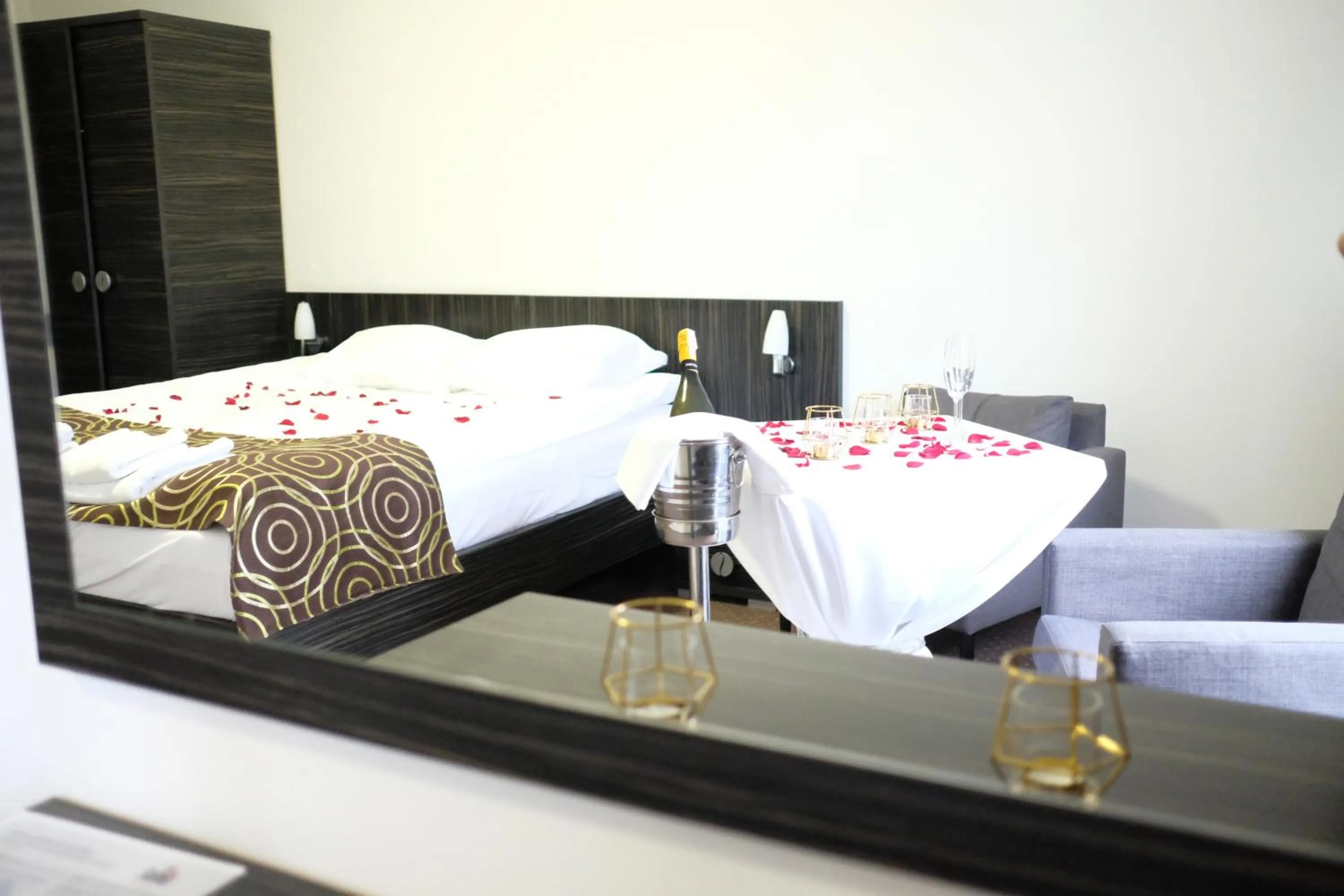 Photo of the whole room, Bed in Hotel Sulbin