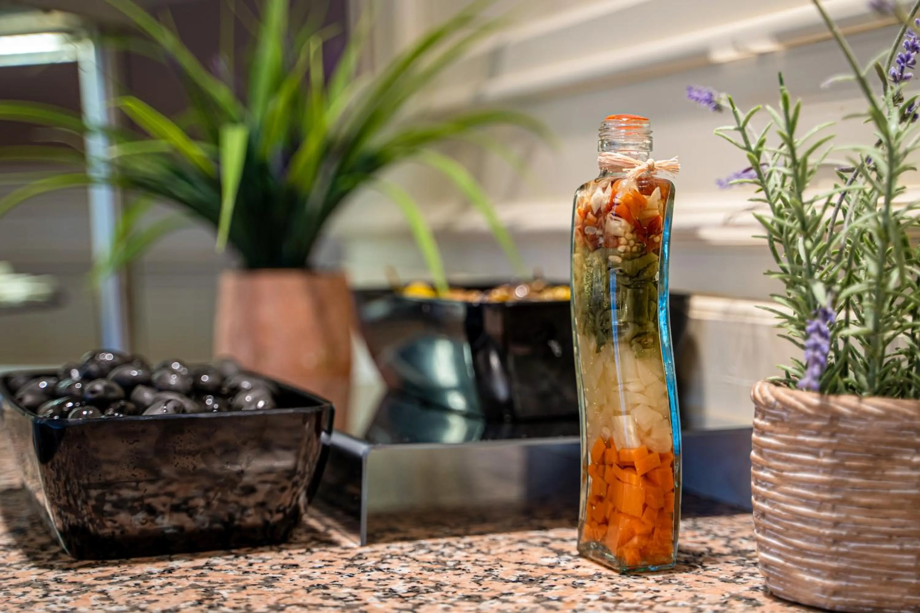 Restaurant/places to eat in Hissar Spa Hotel