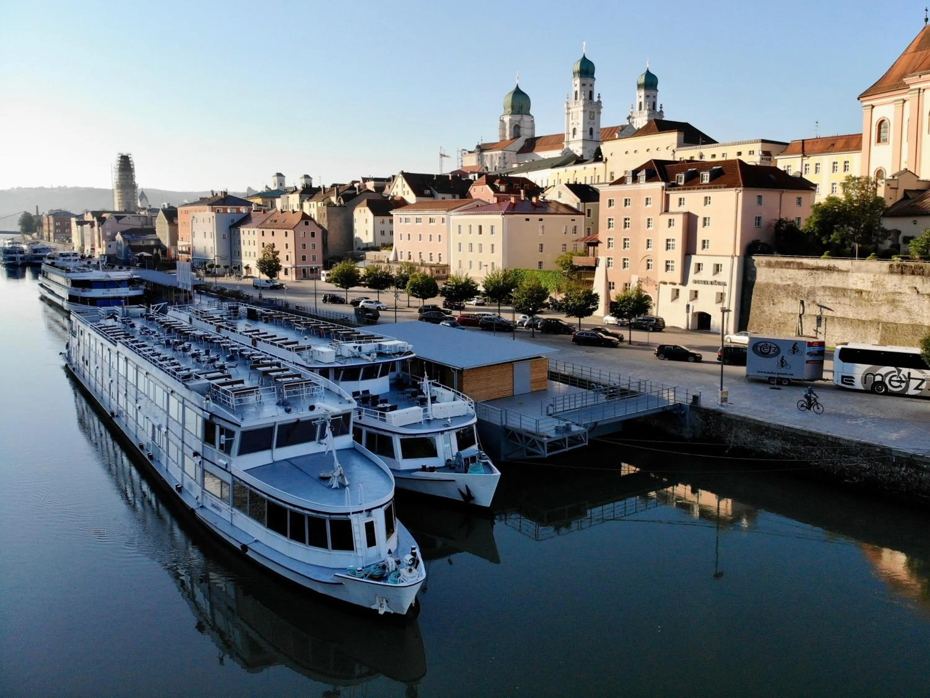 Nearby landmark in Hotel König