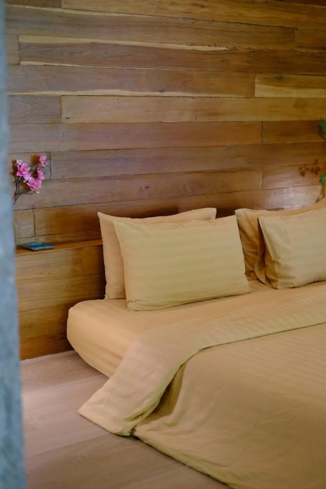 Bed in Woo Ma Ca Moo