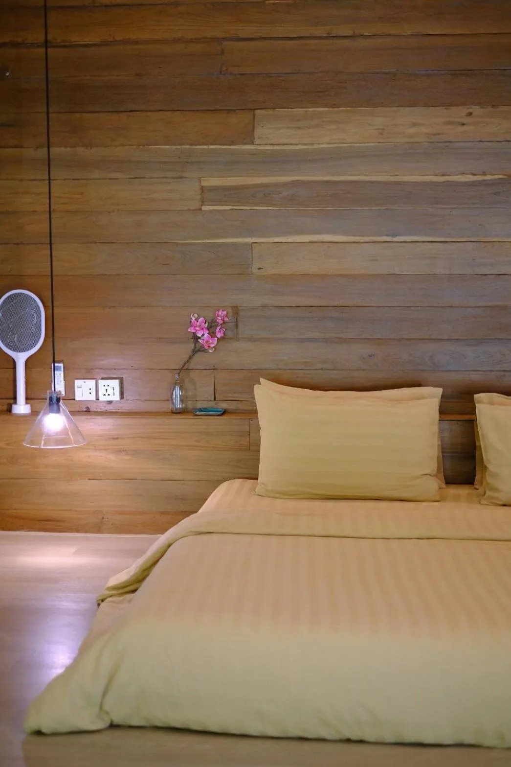 Bed in Woo Ma Ca Moo