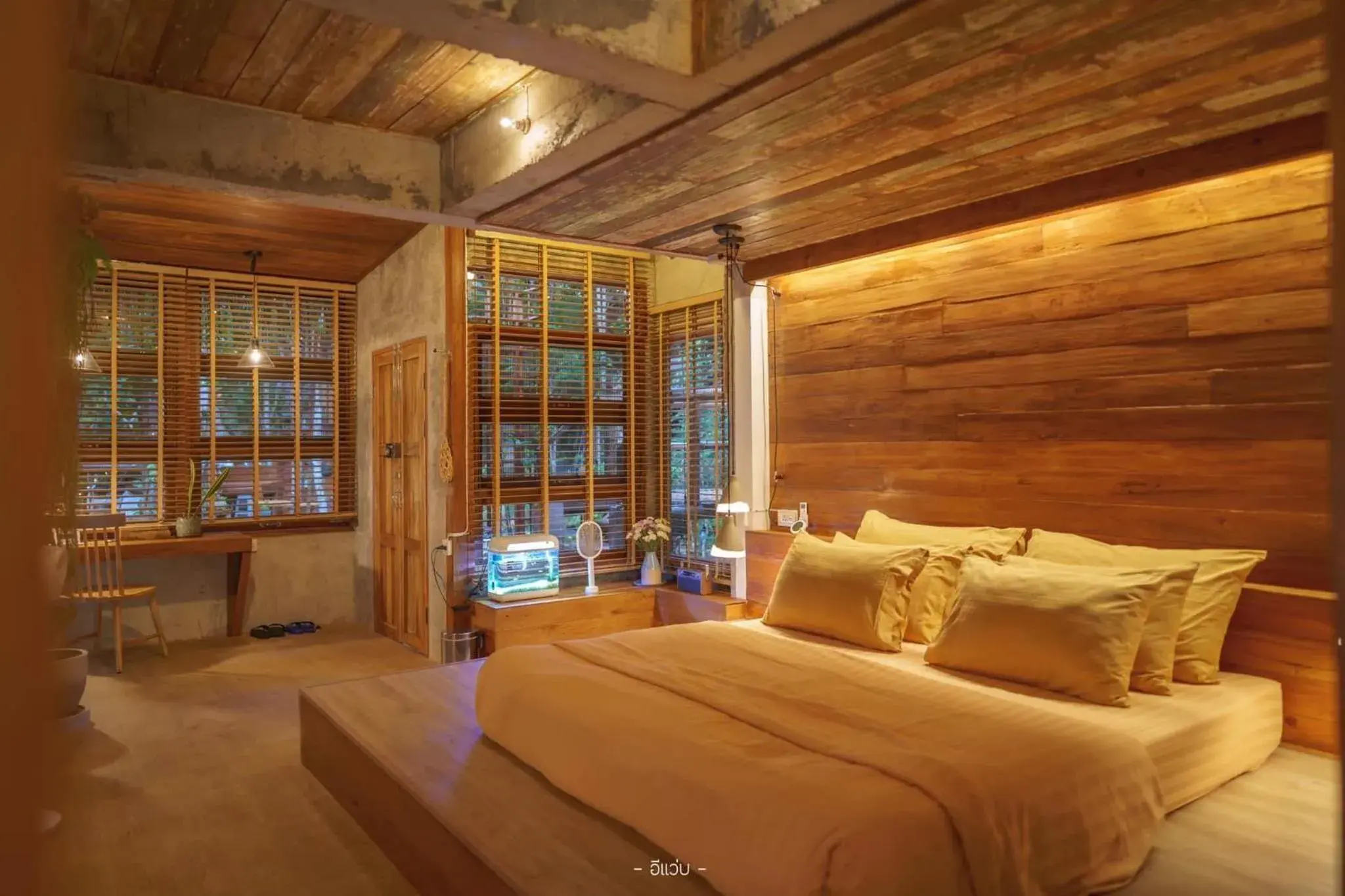 Bed in Woo Ma Ca Moo Bed in Woo Ma Ca Moo