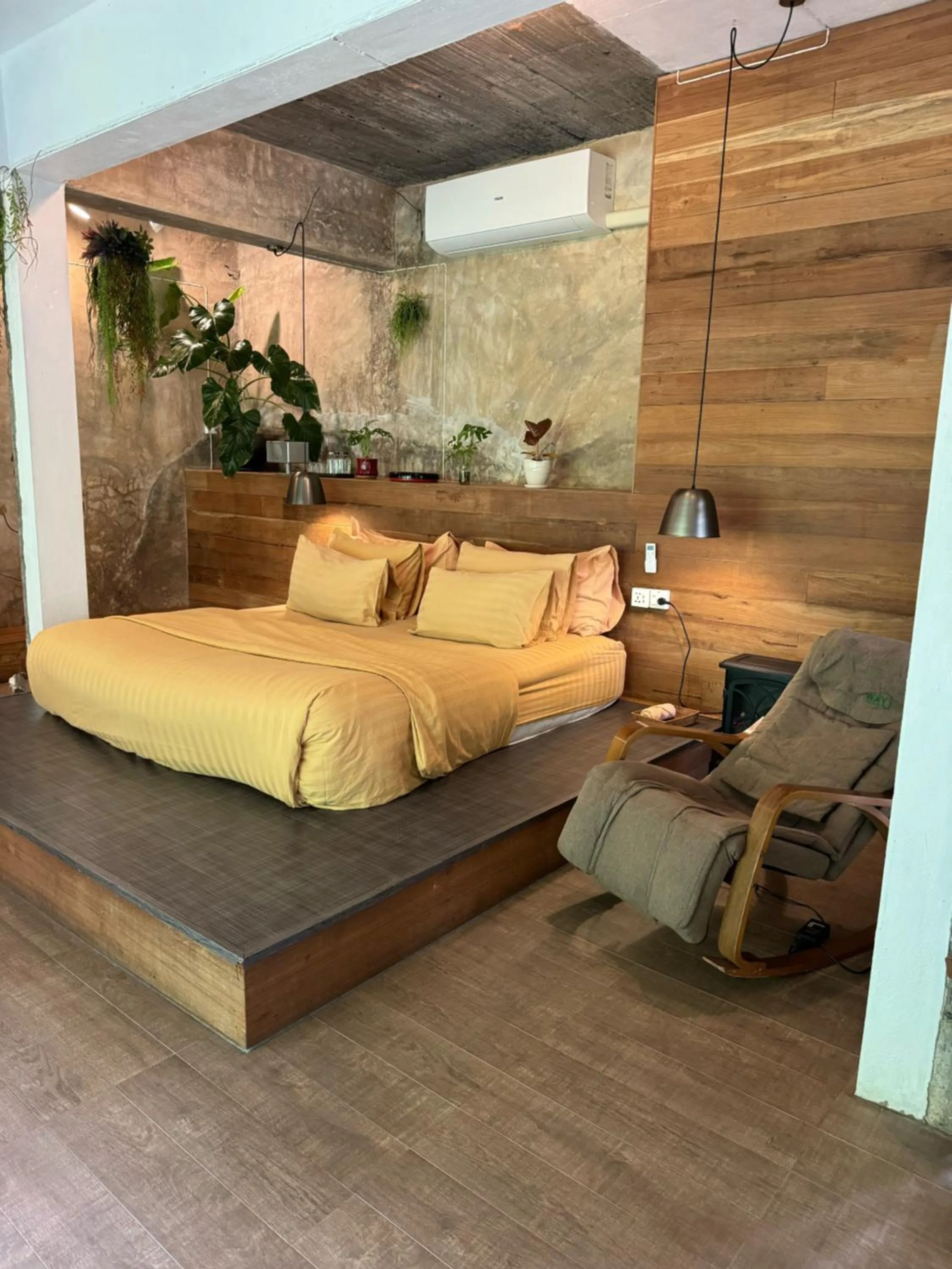 Bed in Woo Ma Ca Moo