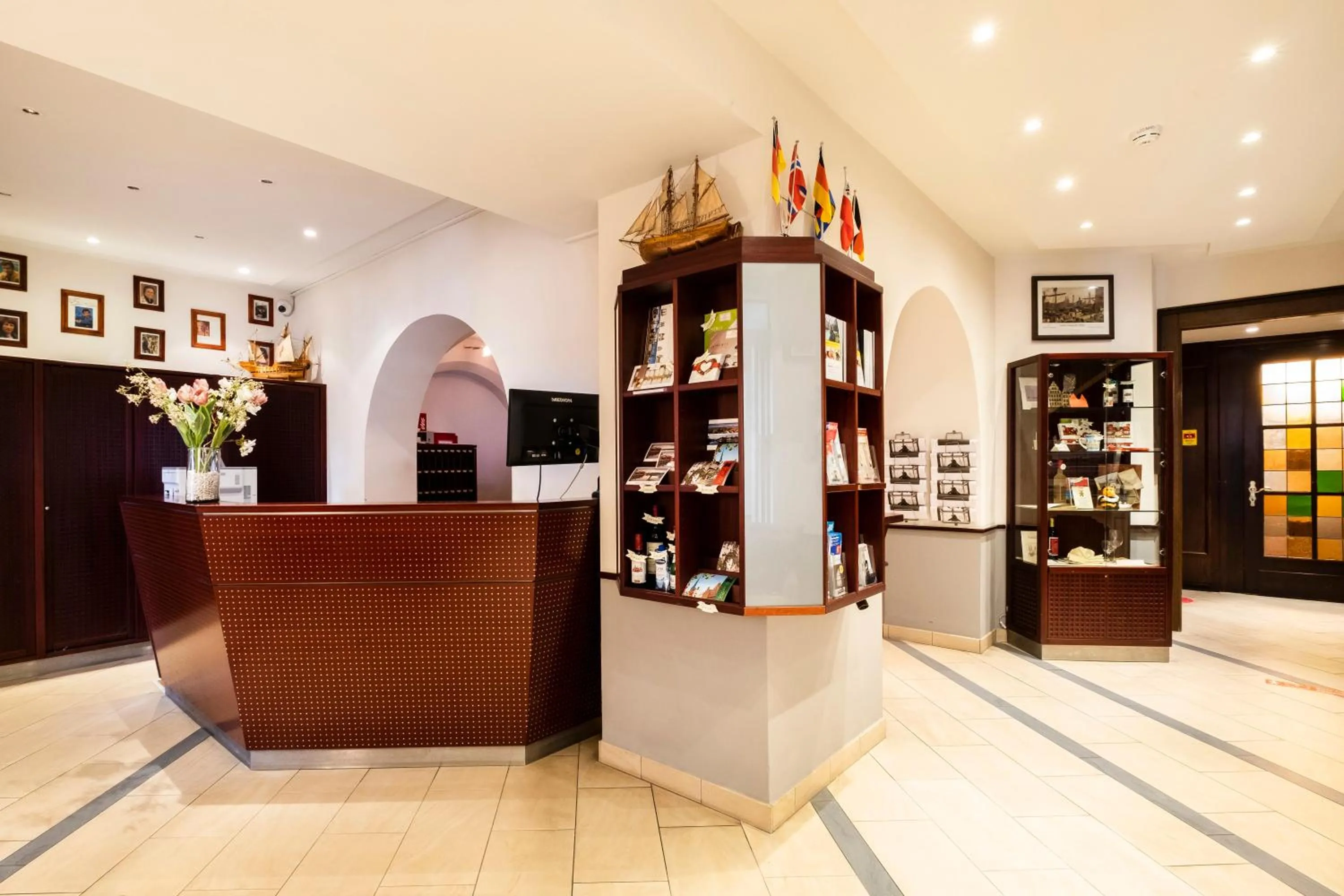 Lobby or reception in Hotel Jensen