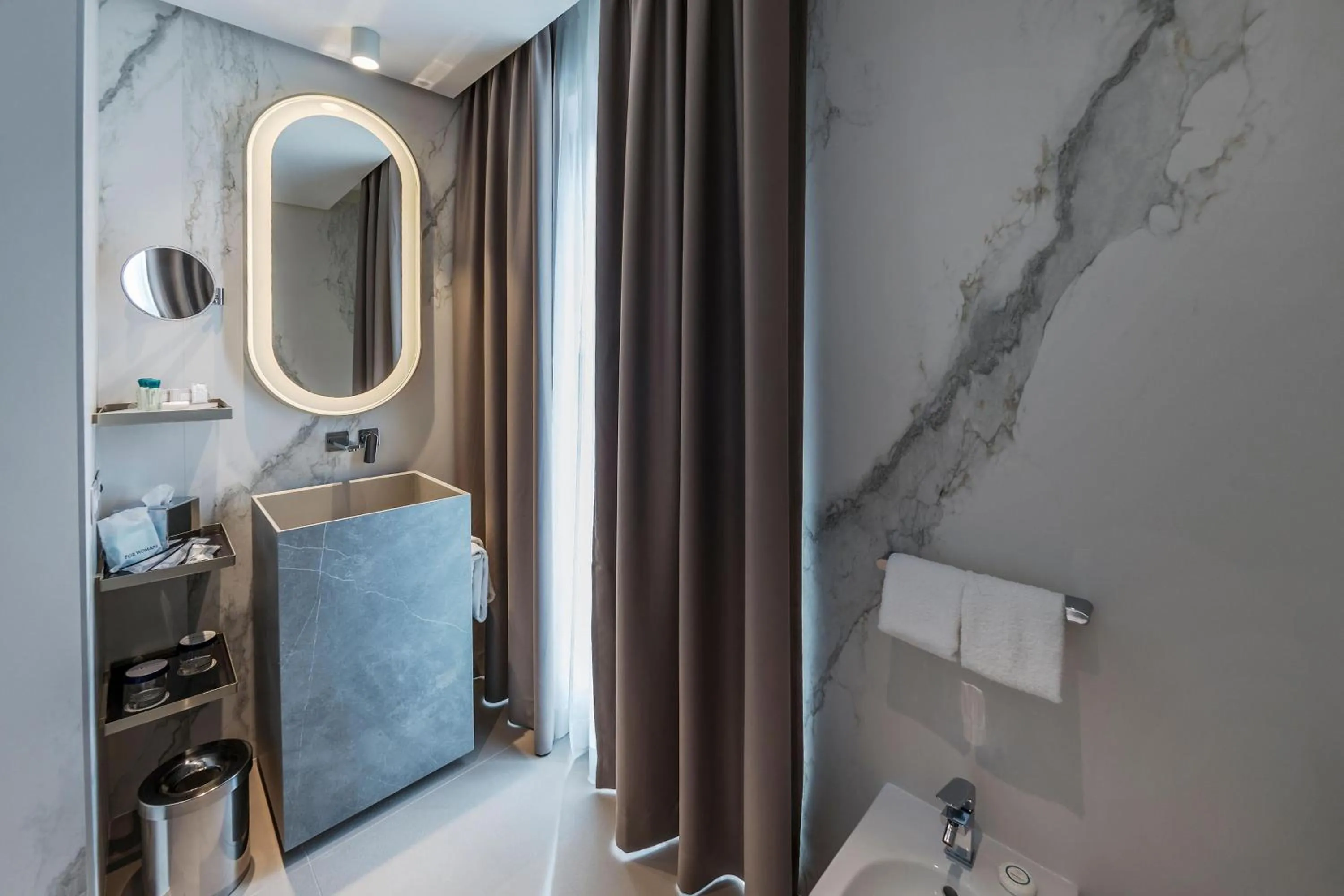 Bathroom in The Regency, Rome, a Tribute Portfolio Hotel