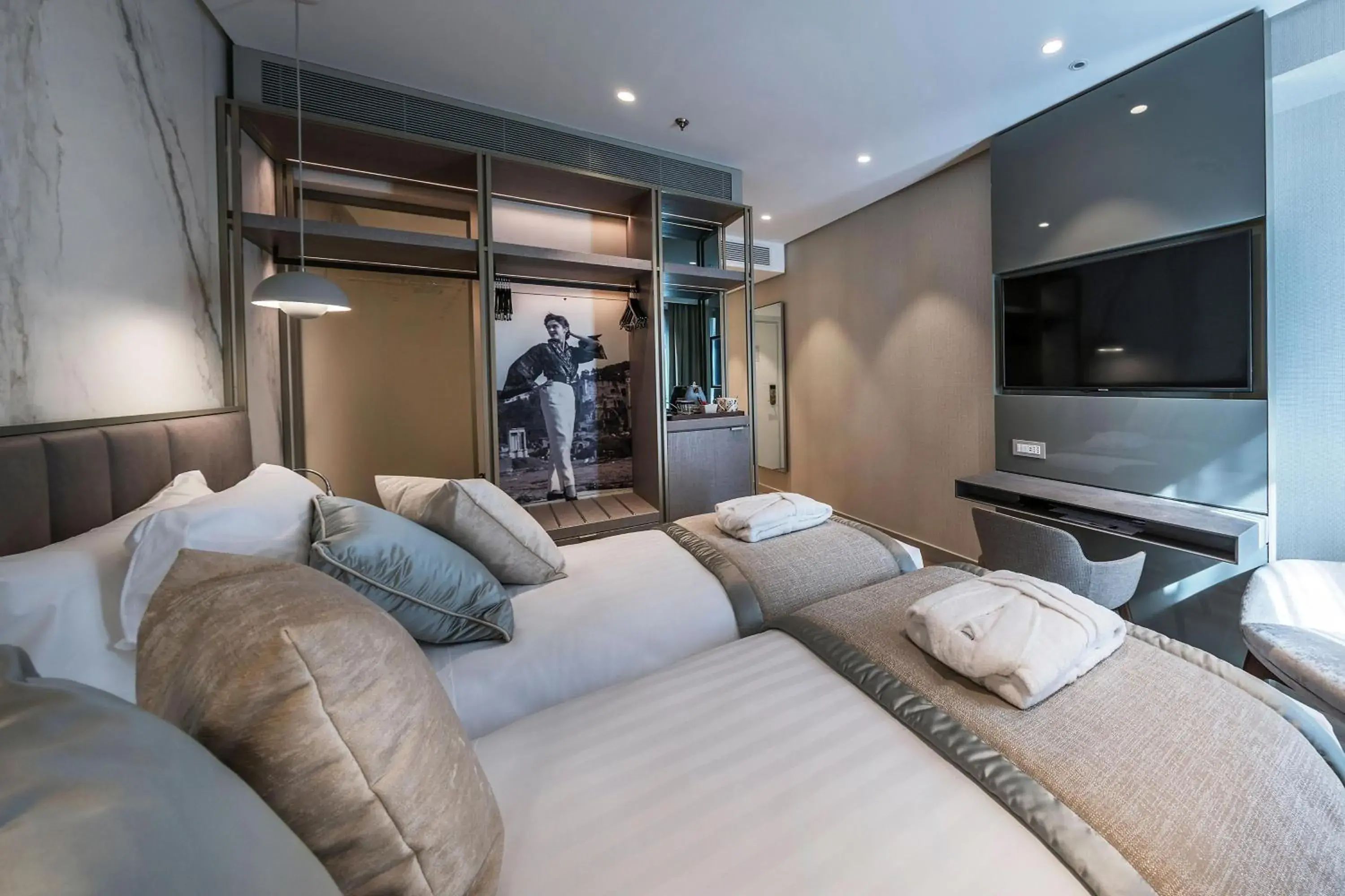 Photo of the whole room, Bed in The Regency, Rome, a Tribute Portfolio Hotel Photo of the whole room, Bed in The Regency, Rome, a Tribute Portfolio Hotel