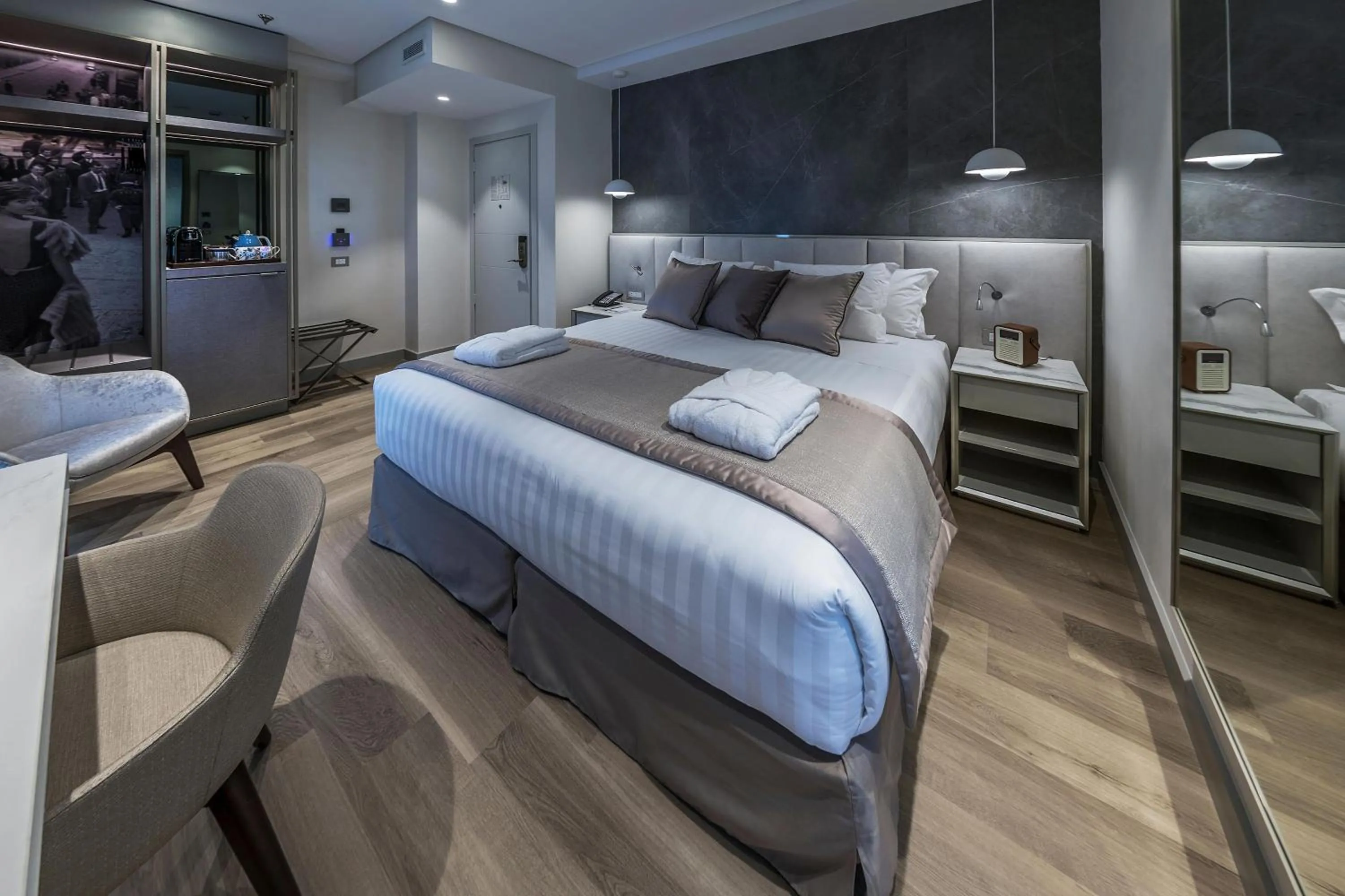 Photo of the whole room, Bed in The Regency, Rome, a Tribute Portfolio Hotel