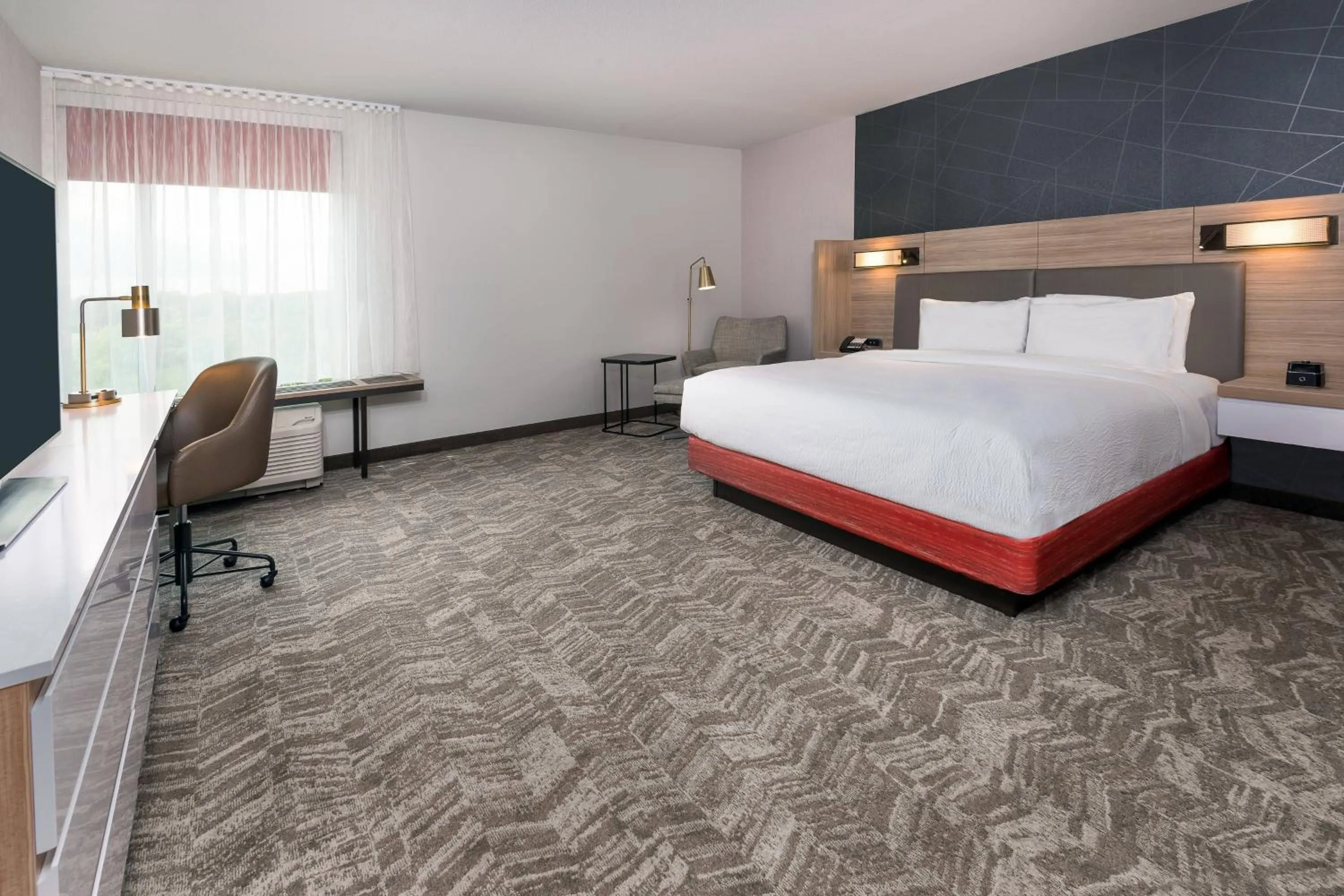 Bedroom, Bed in SpringHill Suites Lakeland